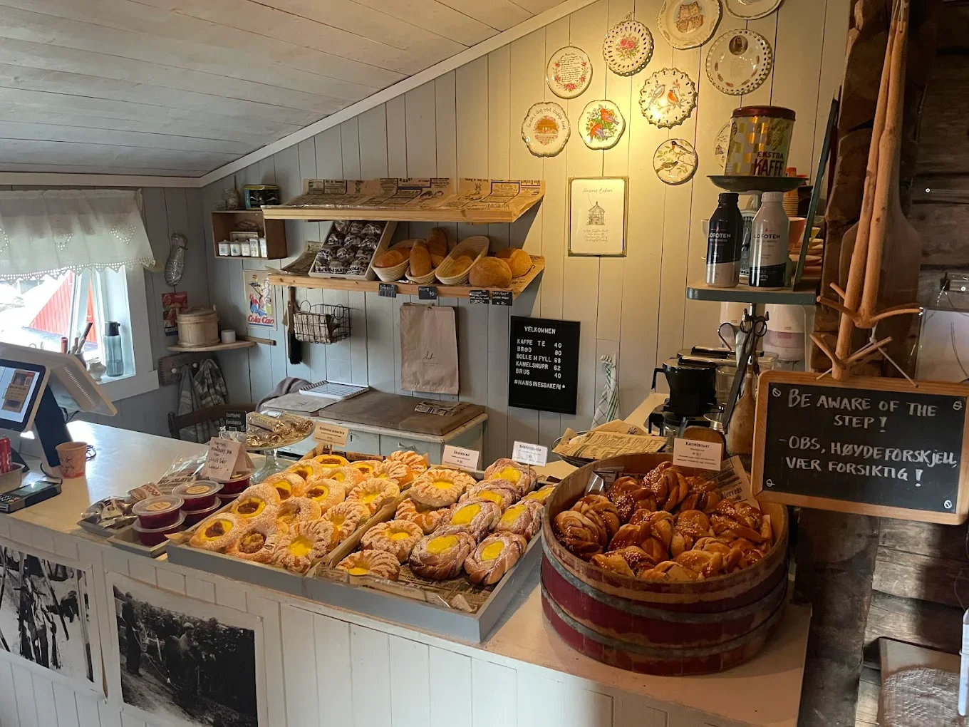 a-bakery-traditional-village-lofoten-norway