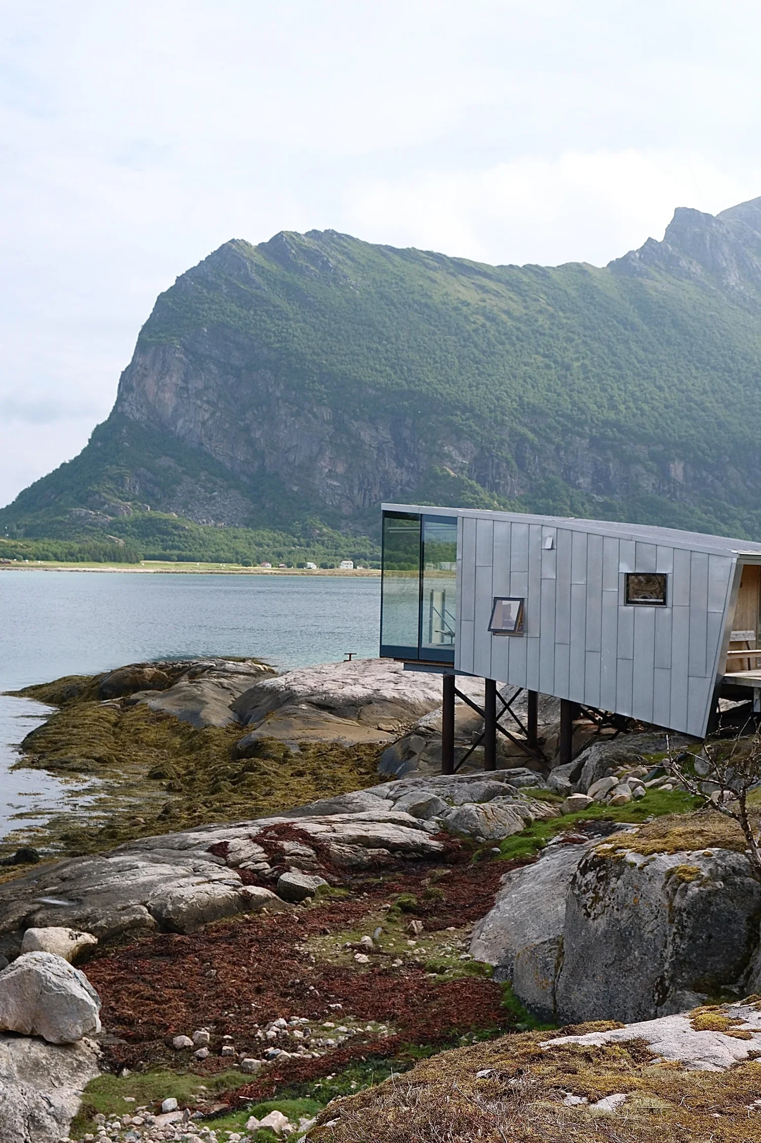 manshausen-island.webp