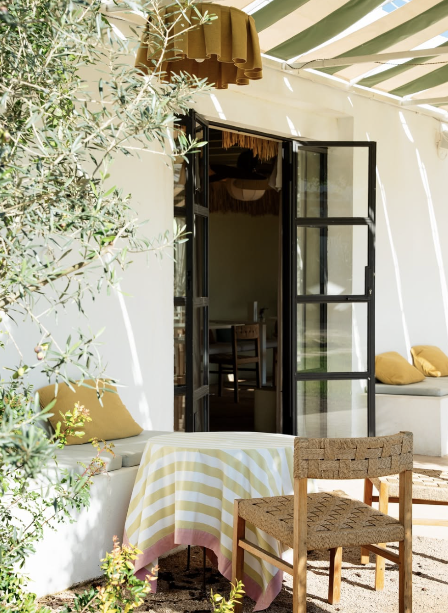 amagatay-hotel-menorca-local-guide-rural-farm.png