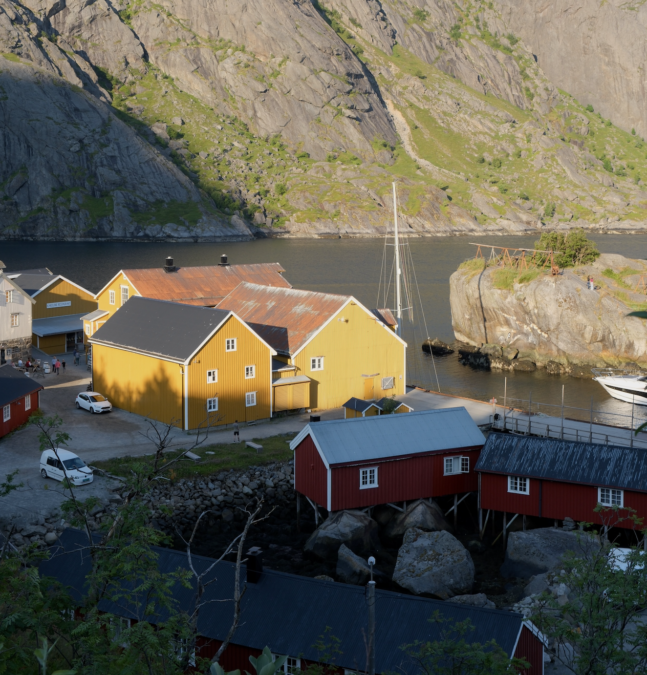 nusfjord-historic-fishing-village-lofoten