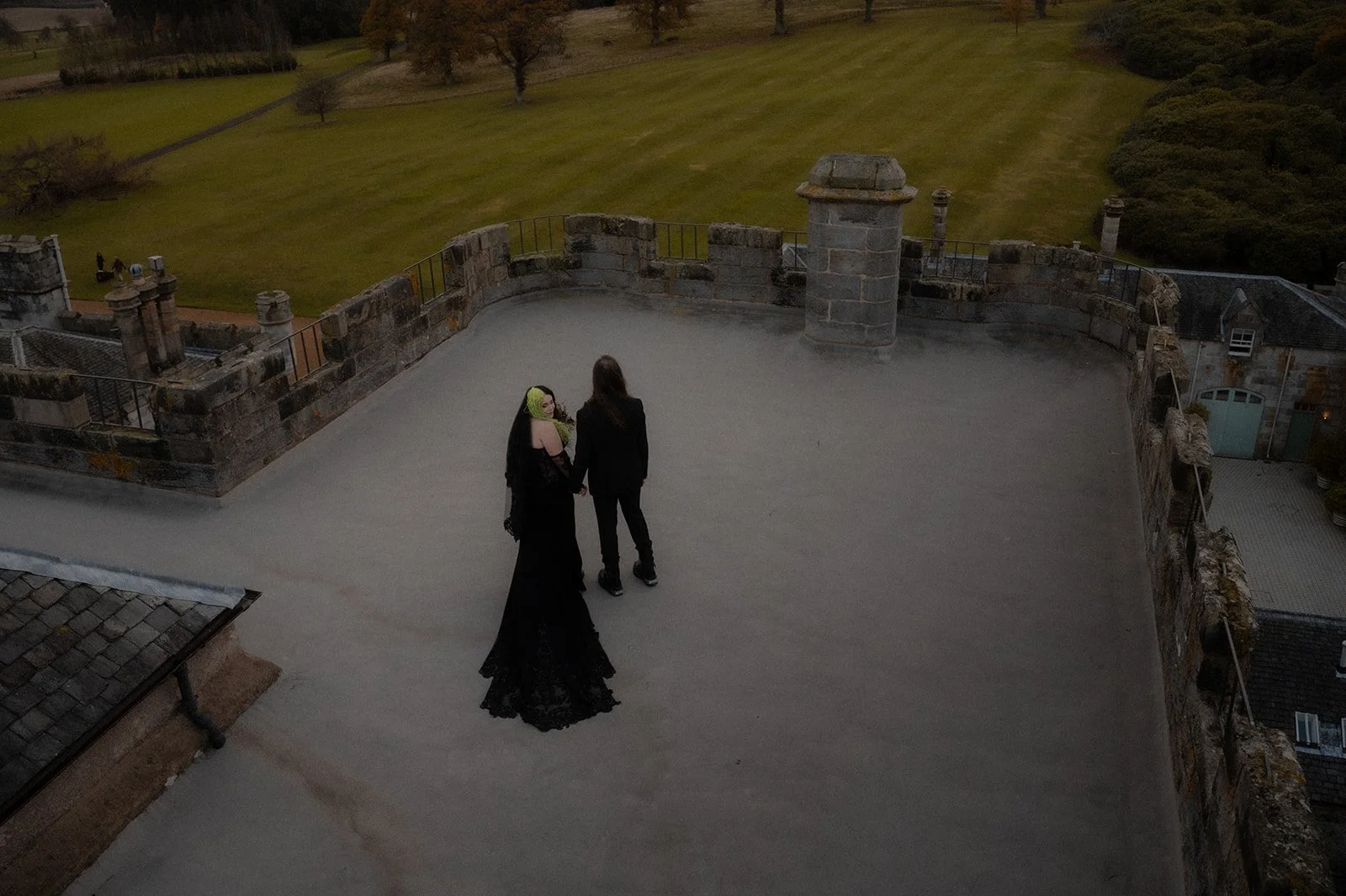 Miriam & Robert - Dundas Castle