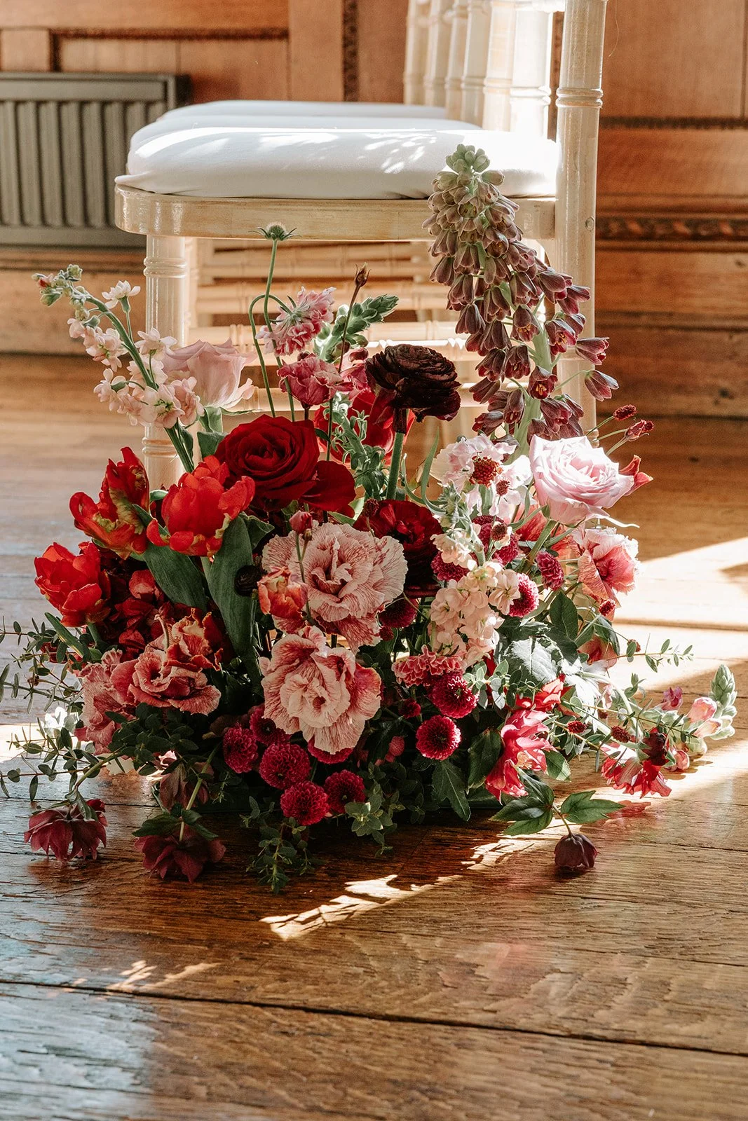 English-Rose-red-themed-wedding-ceremony-flowers.jpg