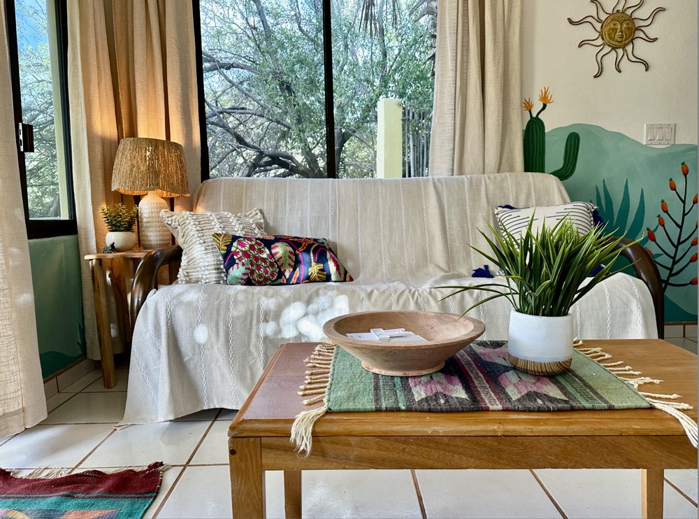 Baja-paradise-El-Nido-Living-Room.jpg