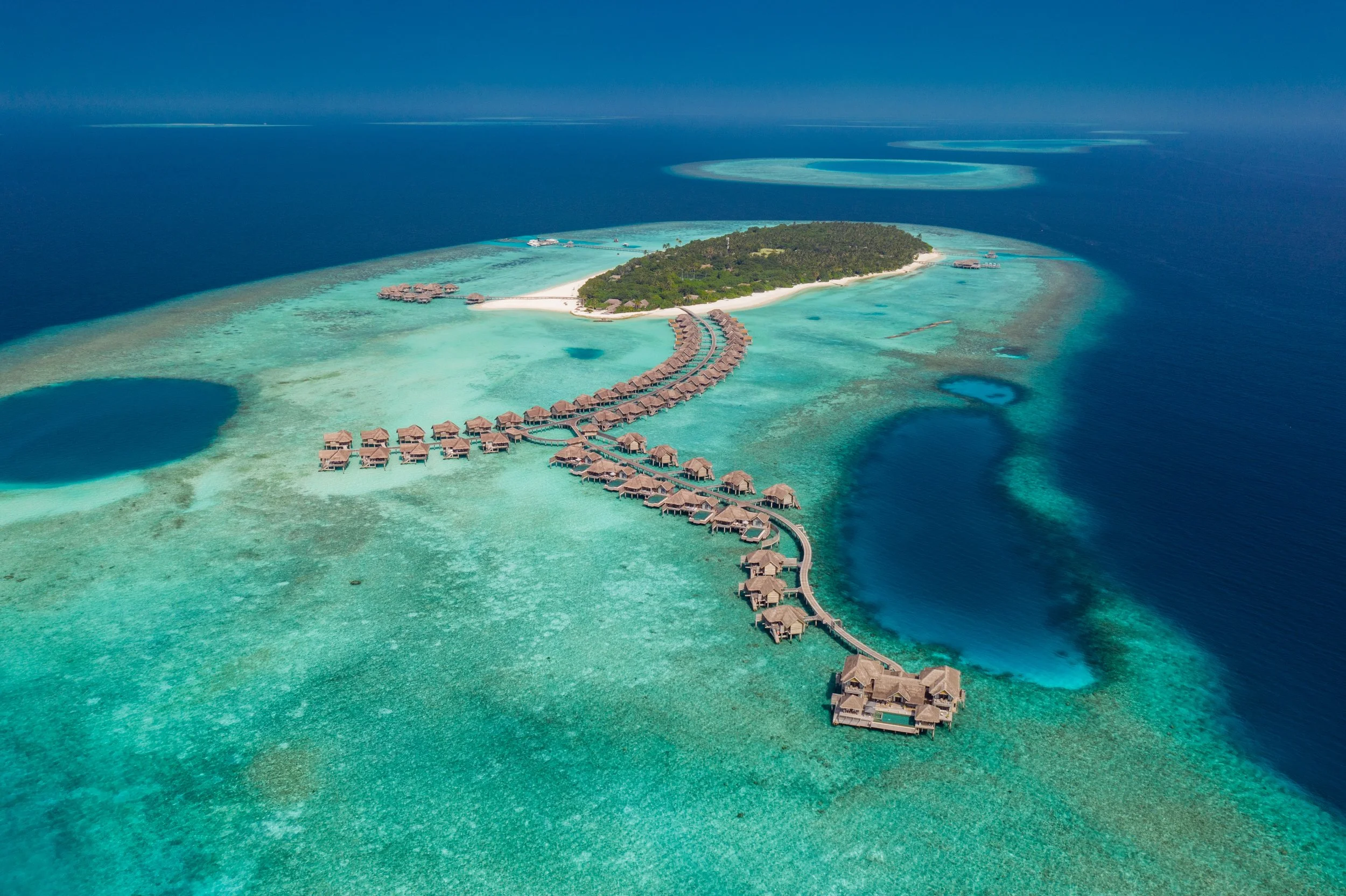 Vakkaru Maldives_Island Aerial Shot.jpg