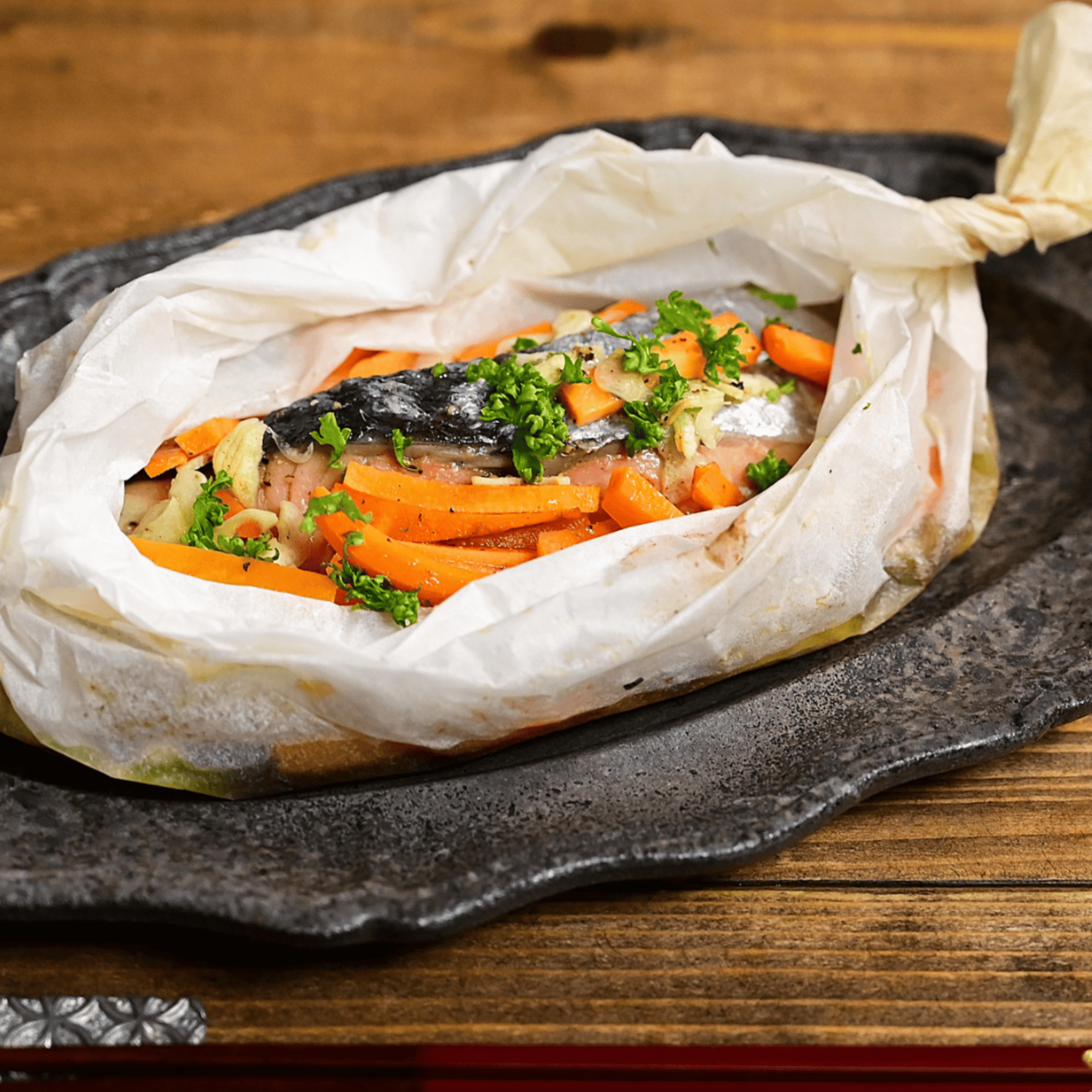 Papillote de saumon carottes gingembre citron