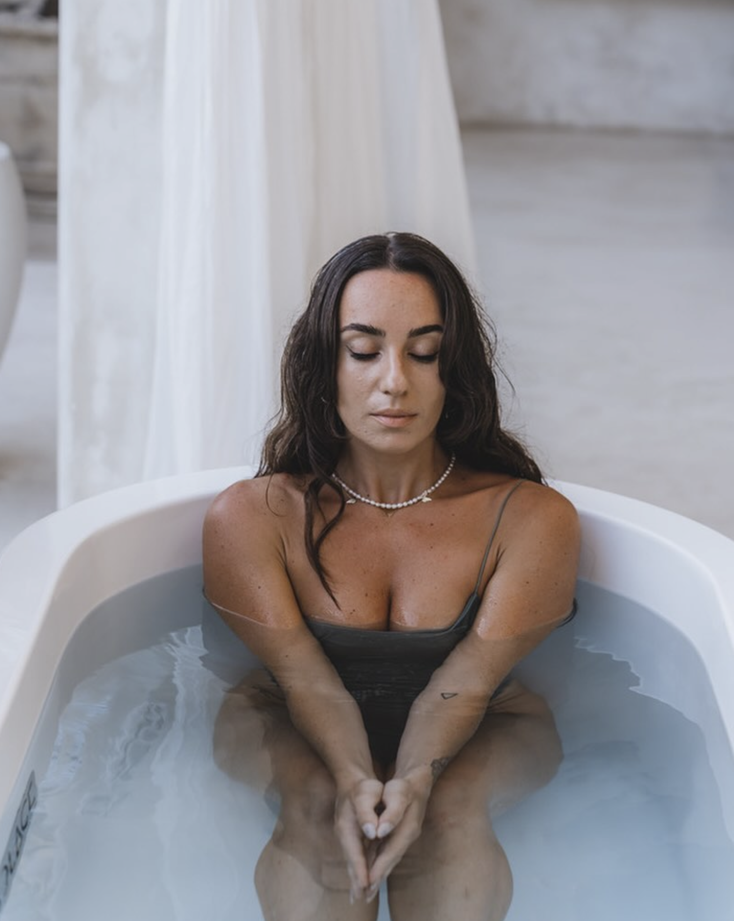 wellness-tub-juanes-designer