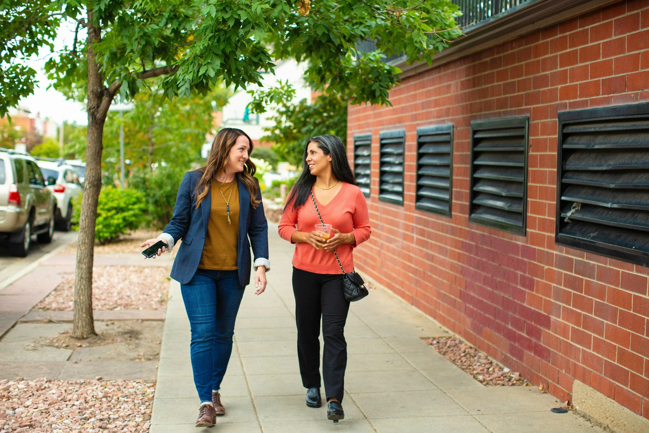 Walking Side by Side:                                 The Benefits of Walk and Talk Therapy