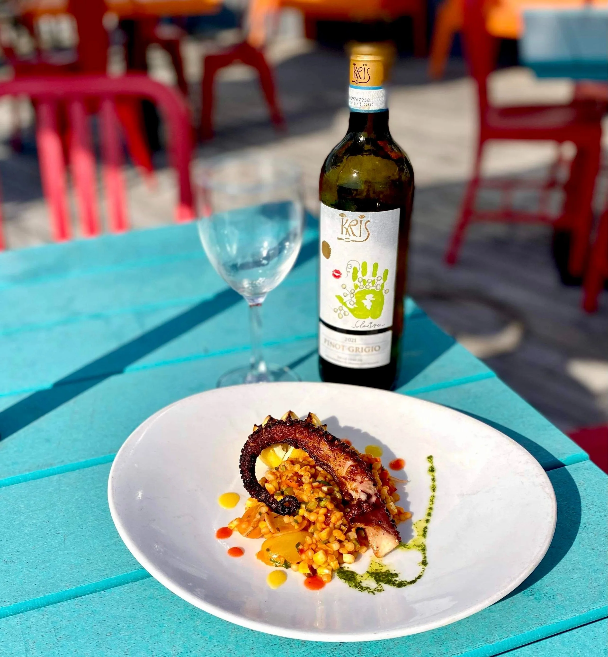 Fins & Forks Hampton Bays Restaurant