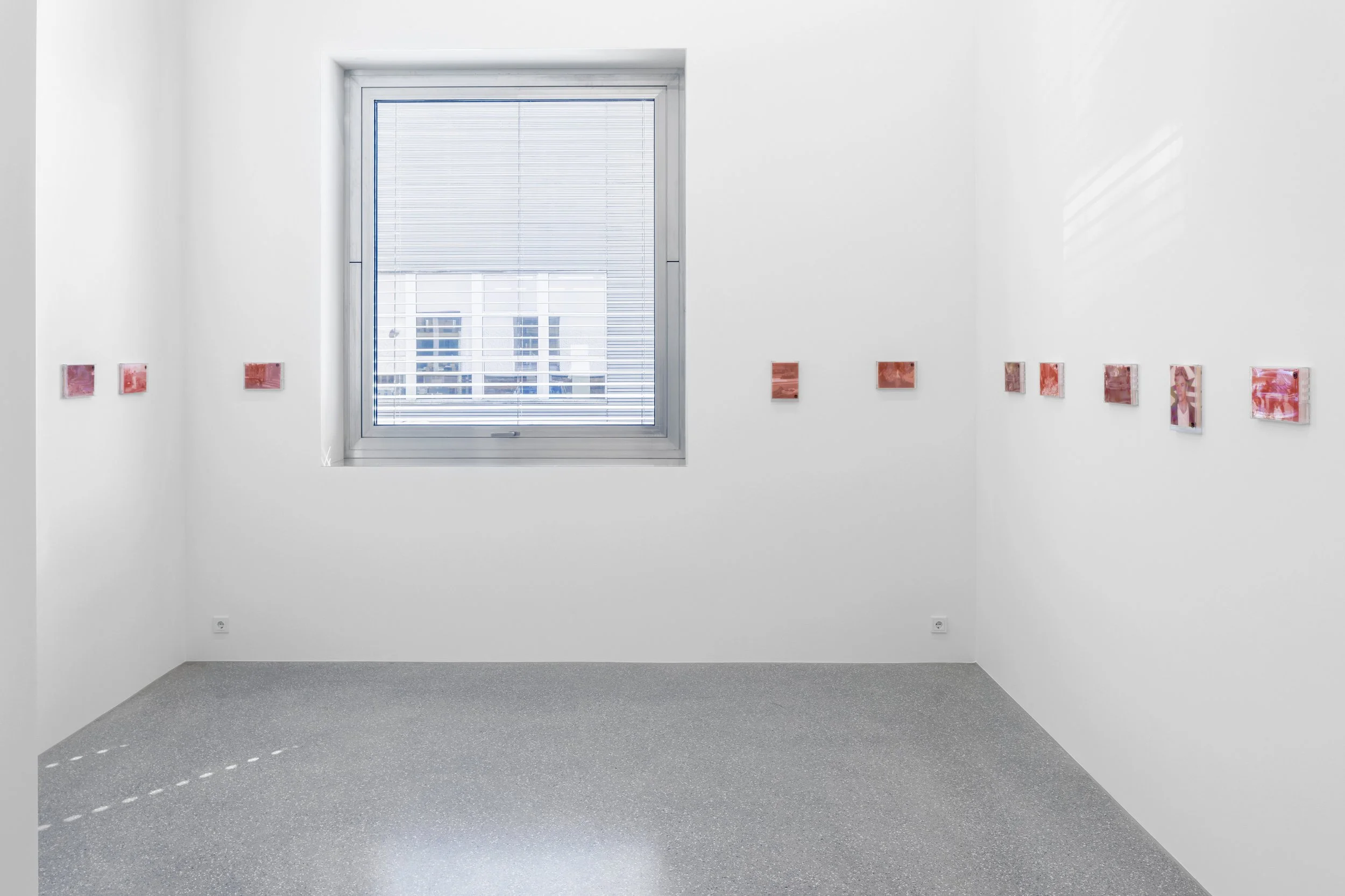 Billie-Clarken_Chewing-Tongue_Galerie-Brugger_2026_Studio-view_04.jpg