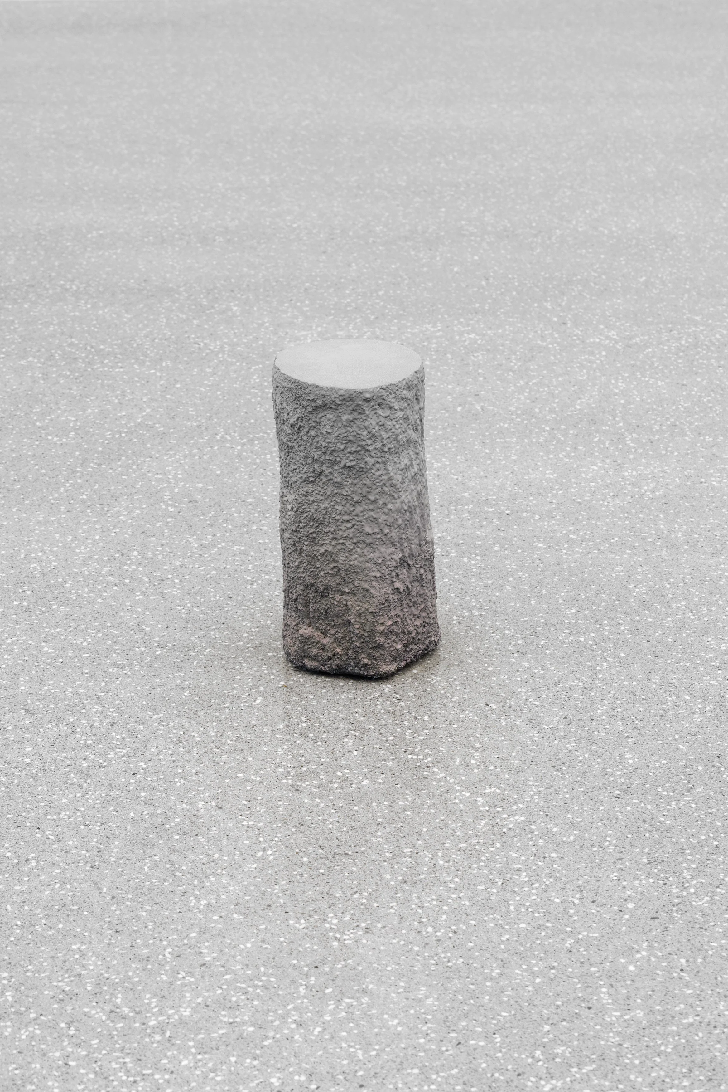 Lukas Thaler
2026
Lag (occasional thigh)
Acrylic Resin, marble sand, fiberglass, honeycomb cardboard, wood, acrylic ink, polyurethane varnish
36 x 18 x 18 cm