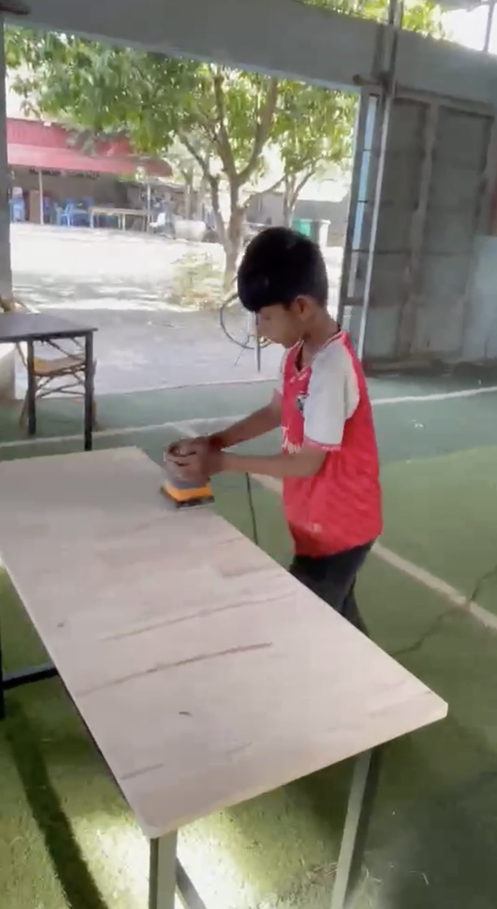 Alle som kunne, hjalp til!