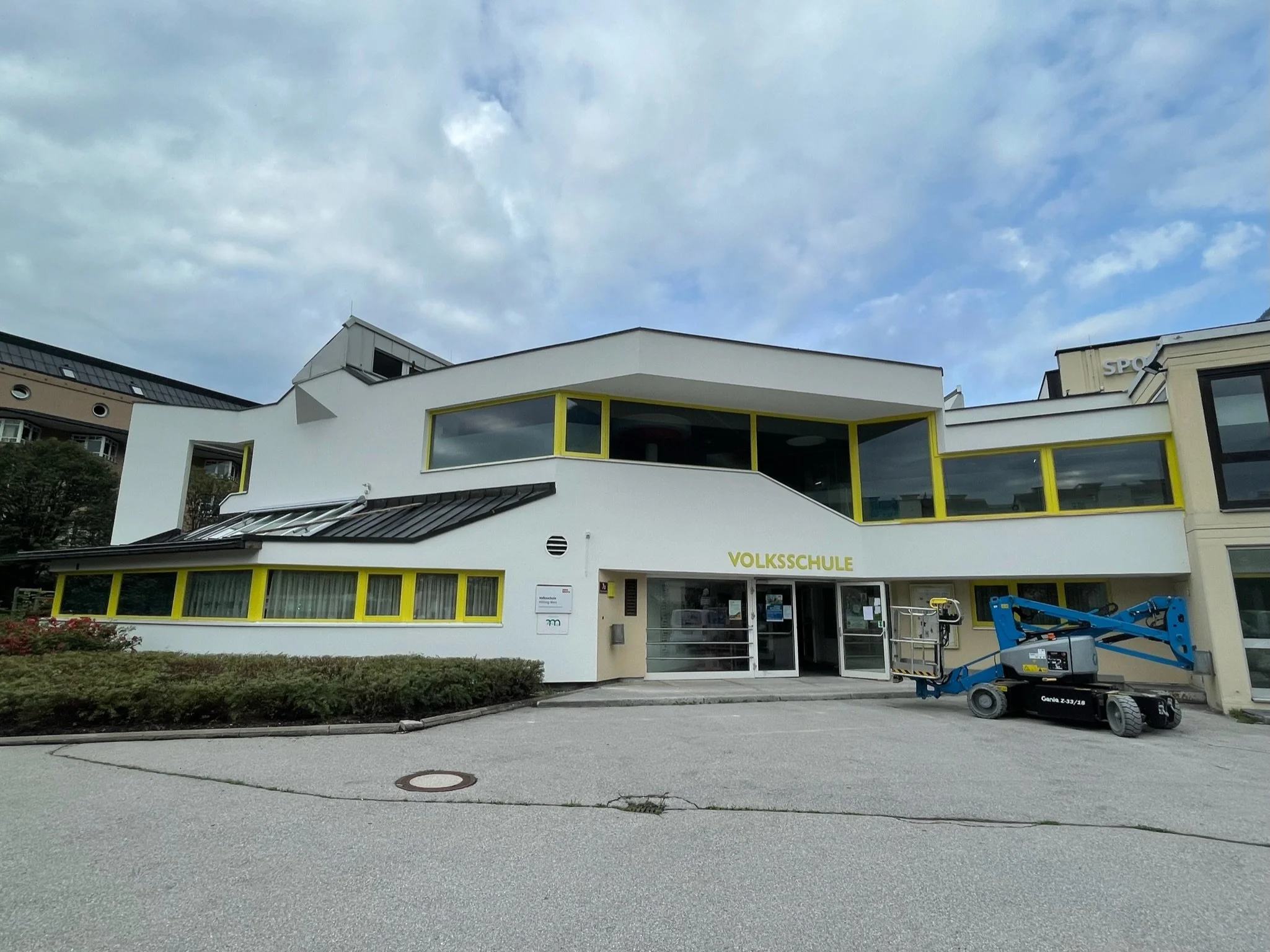 Volksschule Hötting-West.jpg