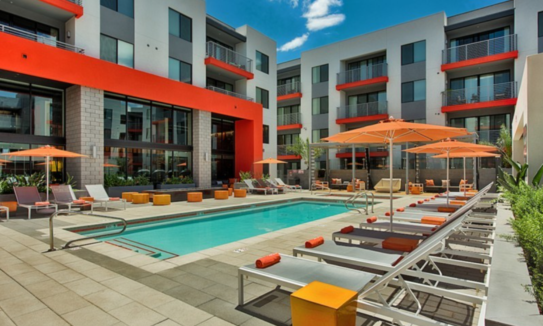 Comercial Building Appartments Scottsdale.png