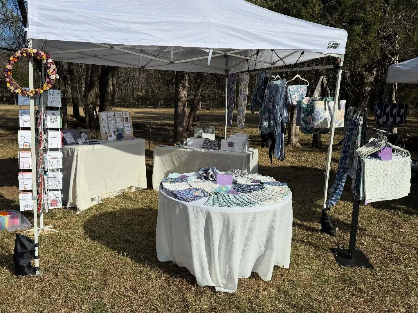 It&rsquo;s a gorgeous day for a last market of the season!! Come join us! Broken Spoke Farm until dusk! 

Tomorrow is supposed to be quite cold. I am@aiming to be here from 12-3 tomorrow but might duck out earlier!
