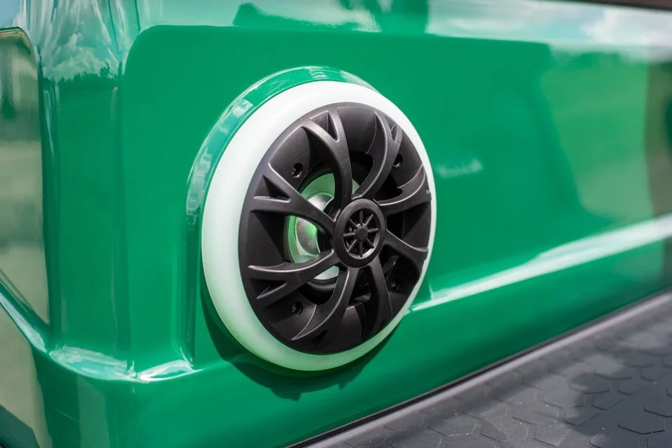 2025-D5-Maverick-22-Green-with-Brown-Seats-US-17.jpg
