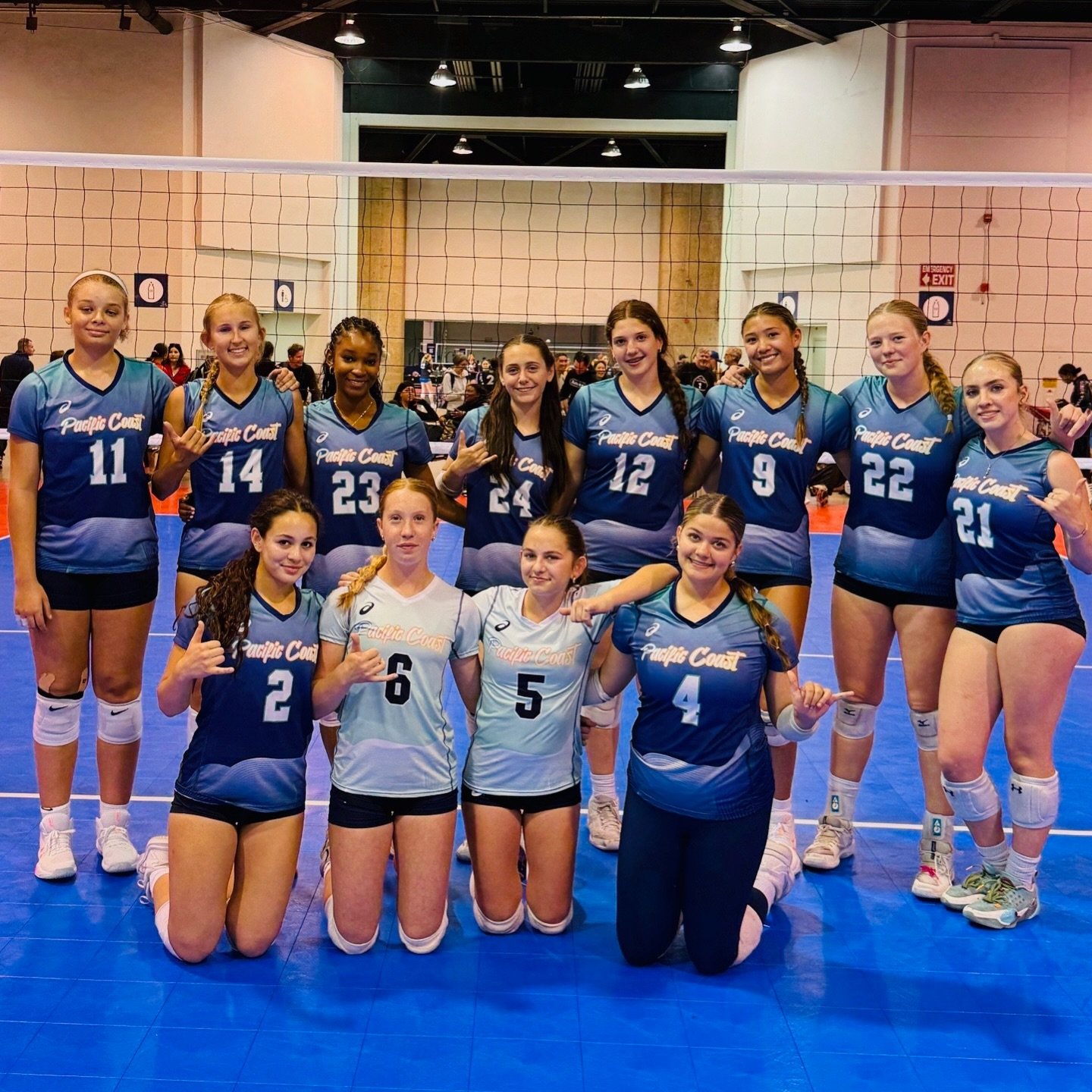 Congrats 15 Nalu on another successful day in 15 Open! Battling for Gold &amp; an Open Bid tomorrow #Top6

#pacificcoastvolleyballclub #pcvc