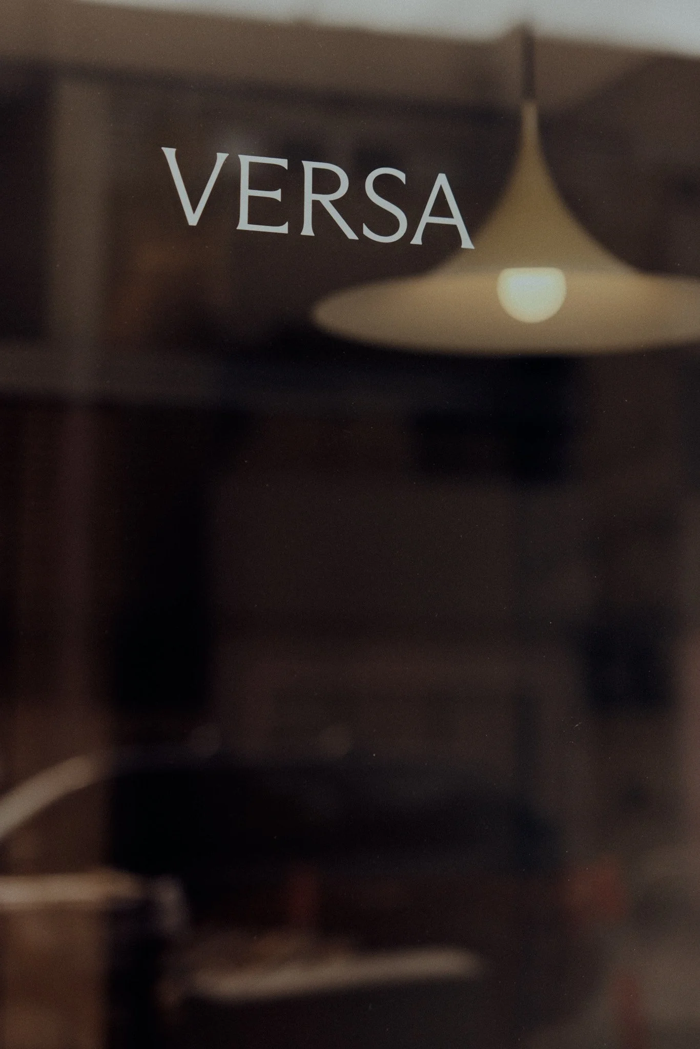 VERSA SKIN AND COSMETICS [BRAND IDENTITY & WEBSITE]