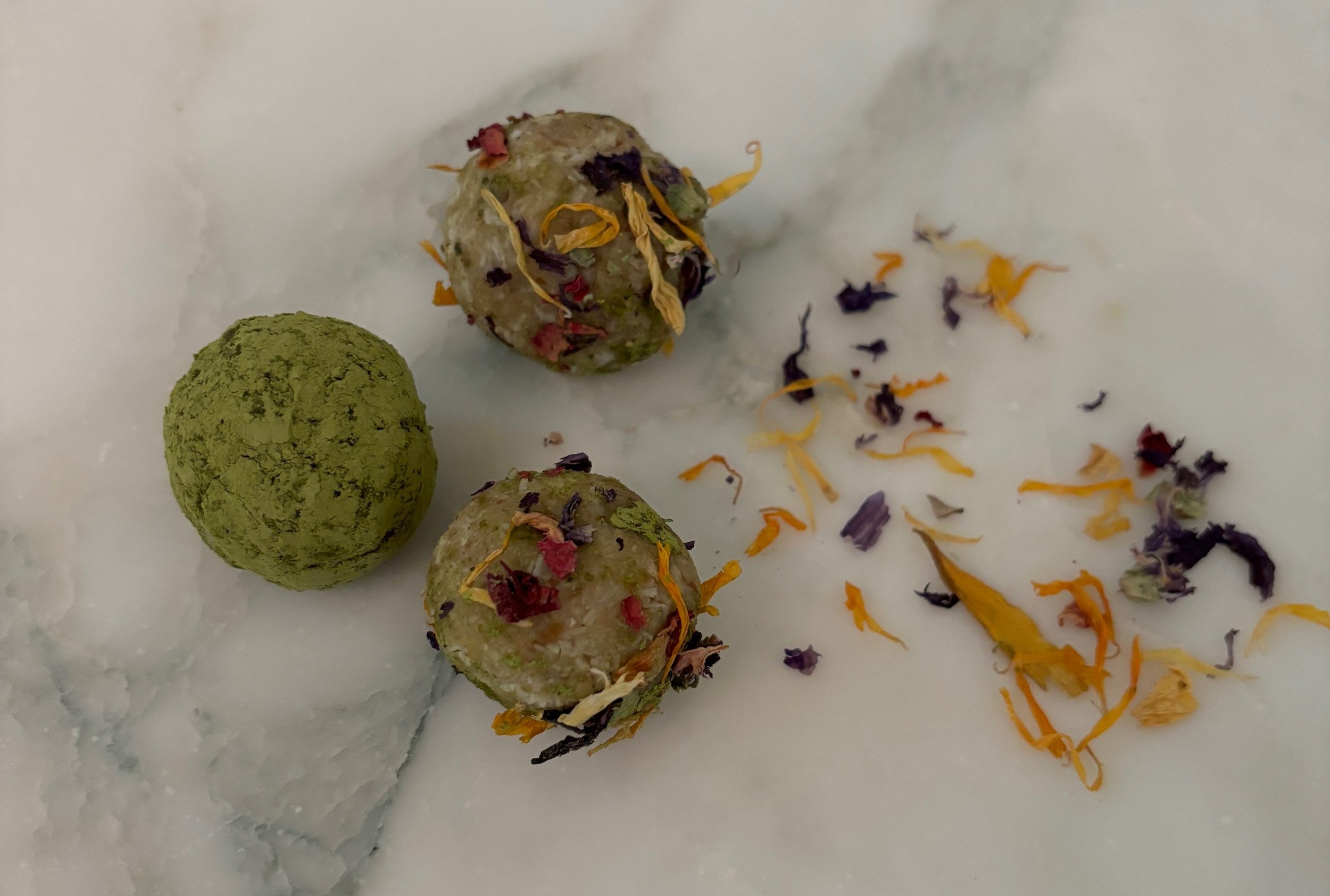 Matcha Bliss Balls Lansky Wellbeing Club WellMagazine