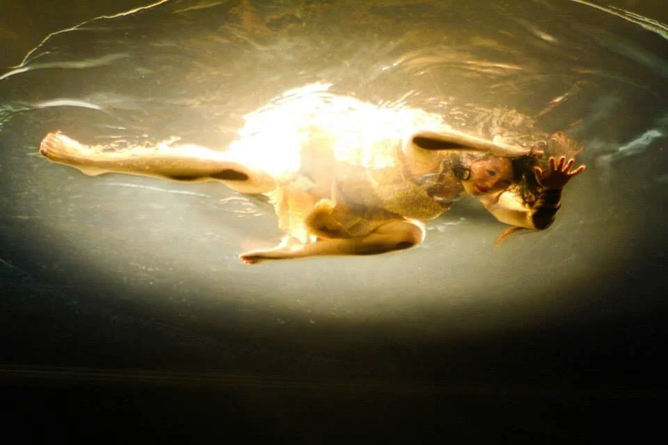 Fuerza Bruta, The roundhouse, London 2006