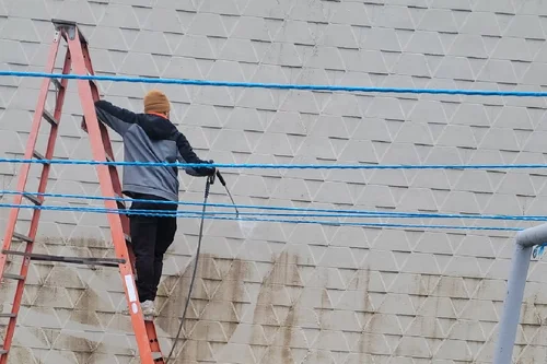 Commercial Exterior Cleaning