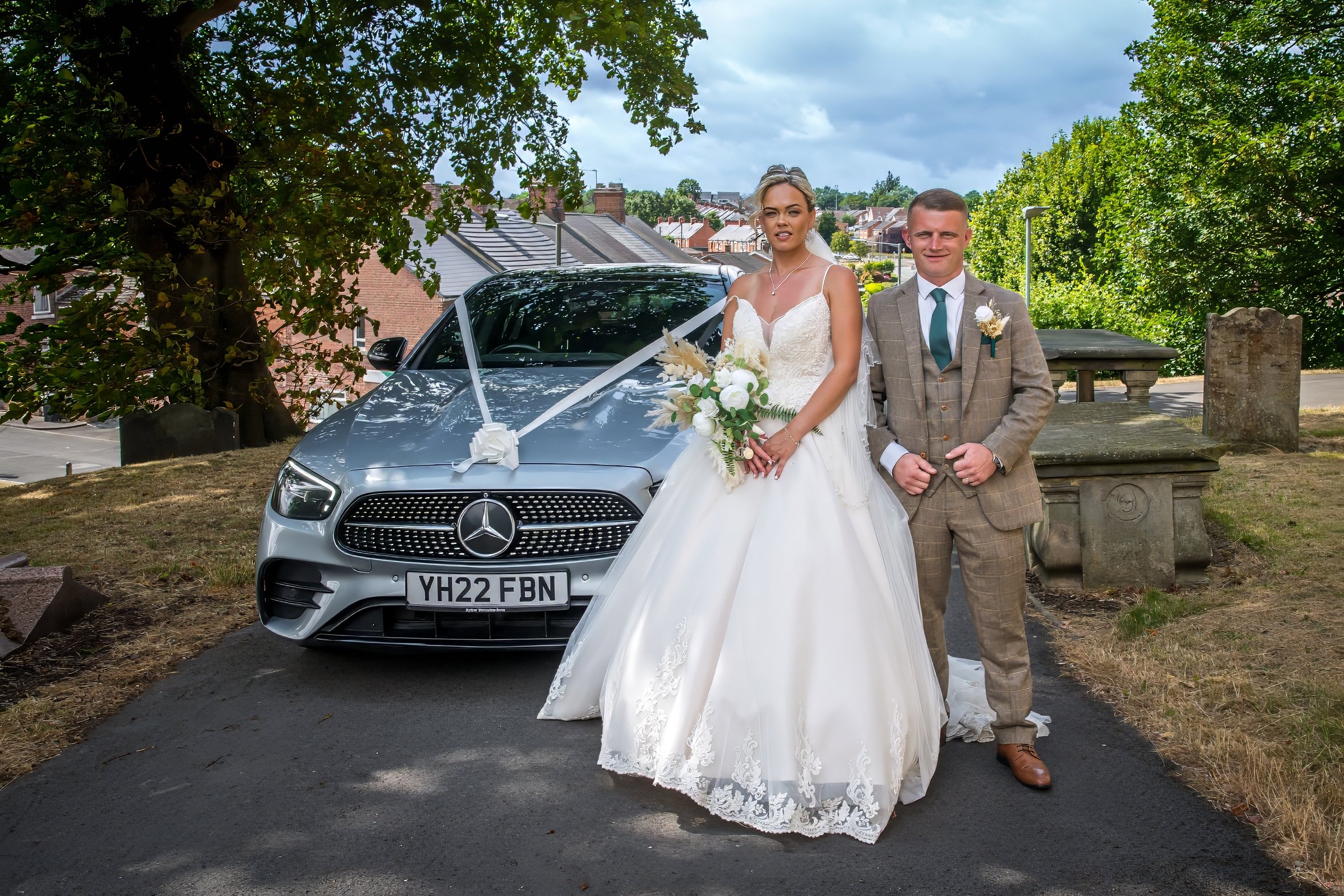 Melissa &amp; Tommy's Beautiful Bishop Auckland Wedding 