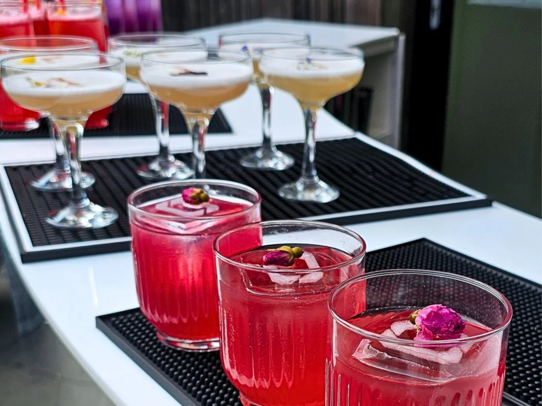 Bespoke Cocktail Service for Omoda Jacoo