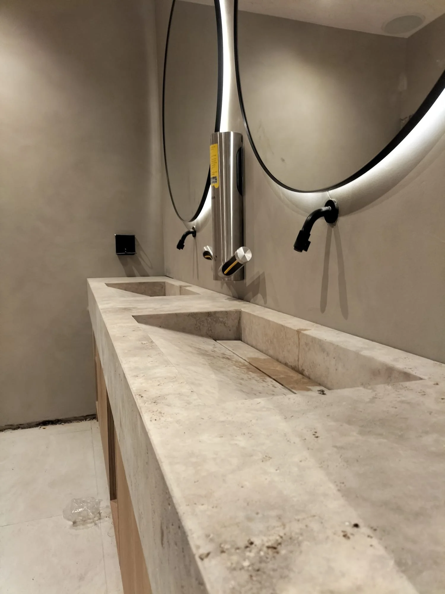 WhatsApp Image 2024-02-29 at 21.46.23 (1).jpeg