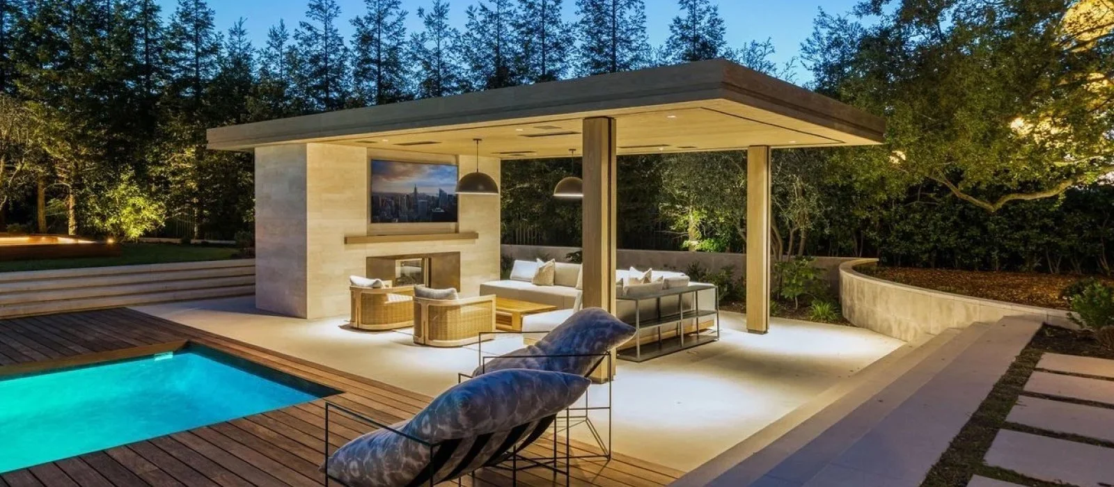 Why Homeowners Should Hire AKDA Architects for Luxury Residential Projects