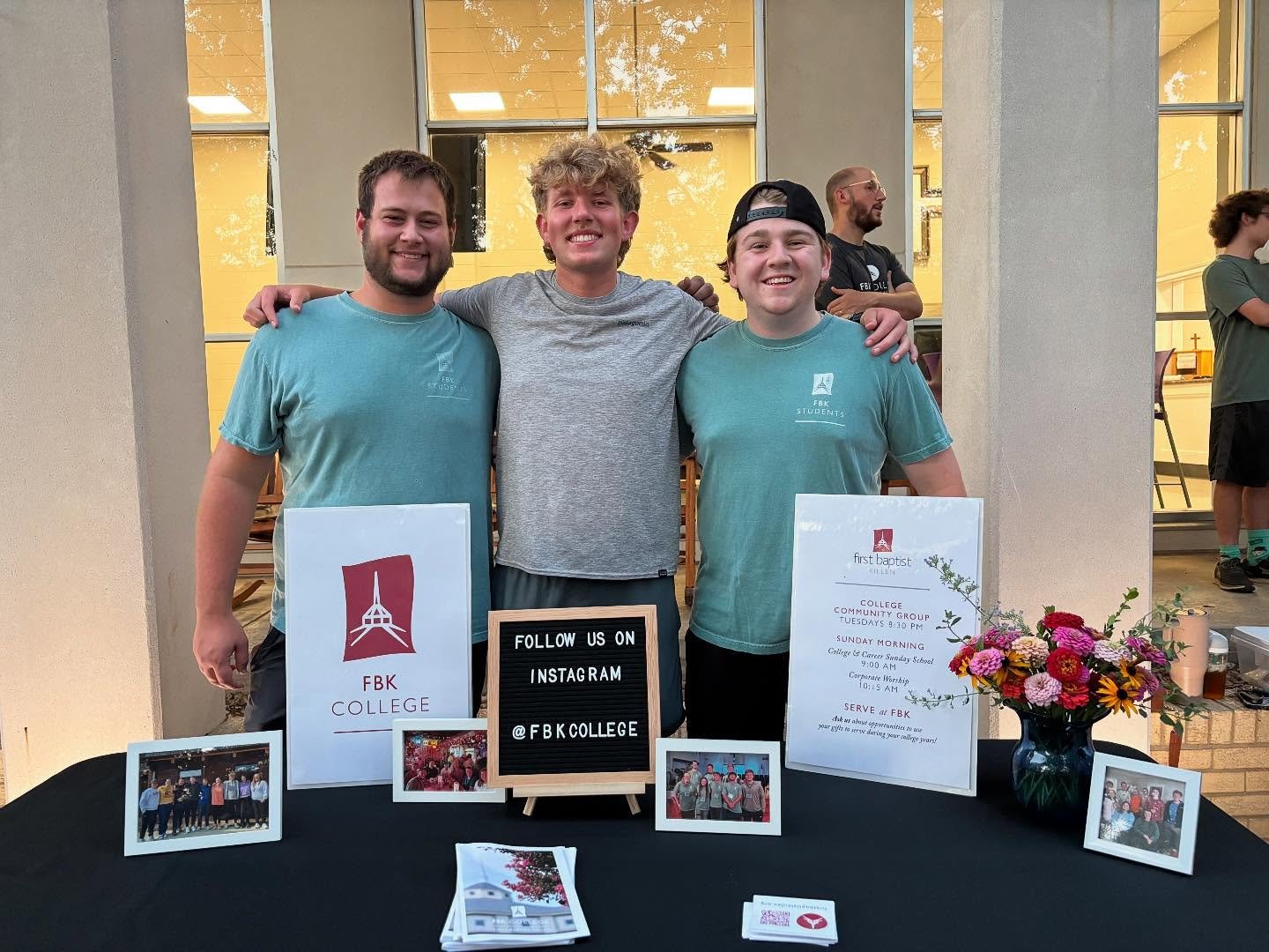 We&rsquo;ve had a blast the last few weeks welcoming students back to campus at UNA! Tonight we are praying for the students that we met @theriverretreat.una, the @unabands breakfast, and @unabcm! Praying that these new students would grow in the gra