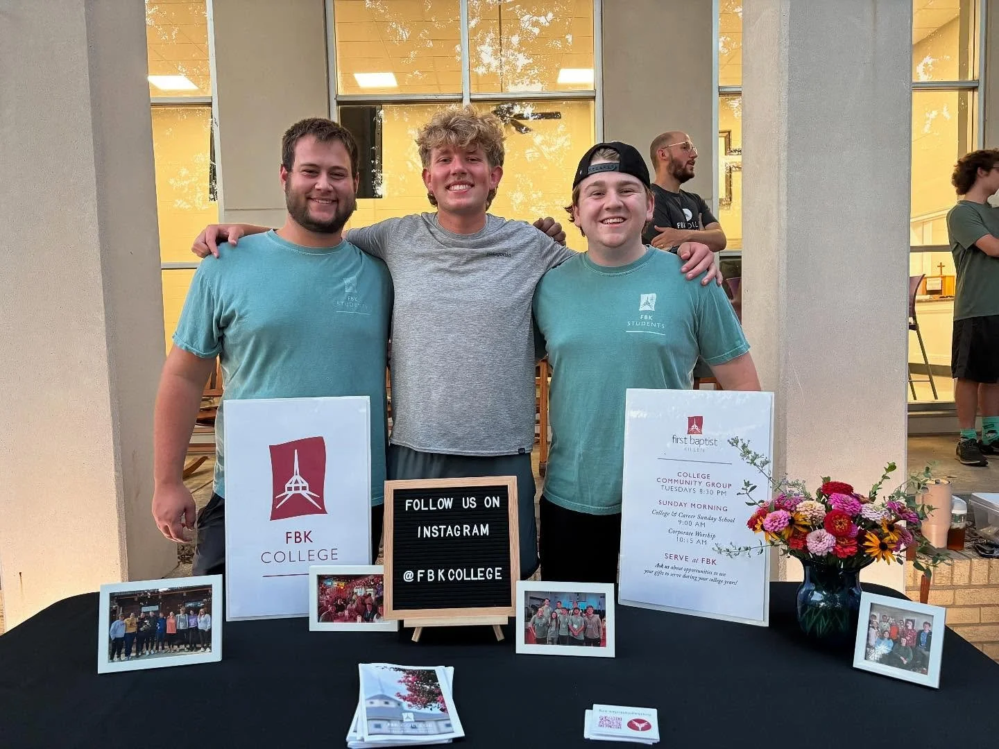 We&rsquo;ve had a blast the last few weeks welcoming students back to campus at UNA! Tonight we are praying for the students that we met @theriverretreat.una, the @unabands breakfast, and @unabcm! Praying that these new students would grow in the gra