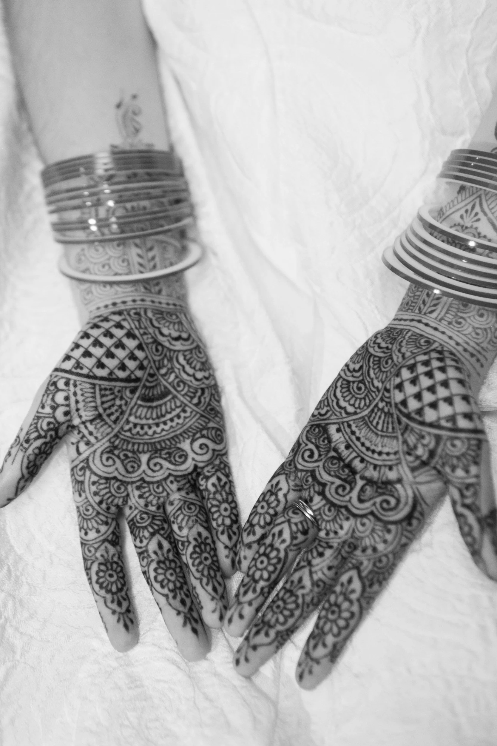 A close up photo of intiricate wedding mendhi