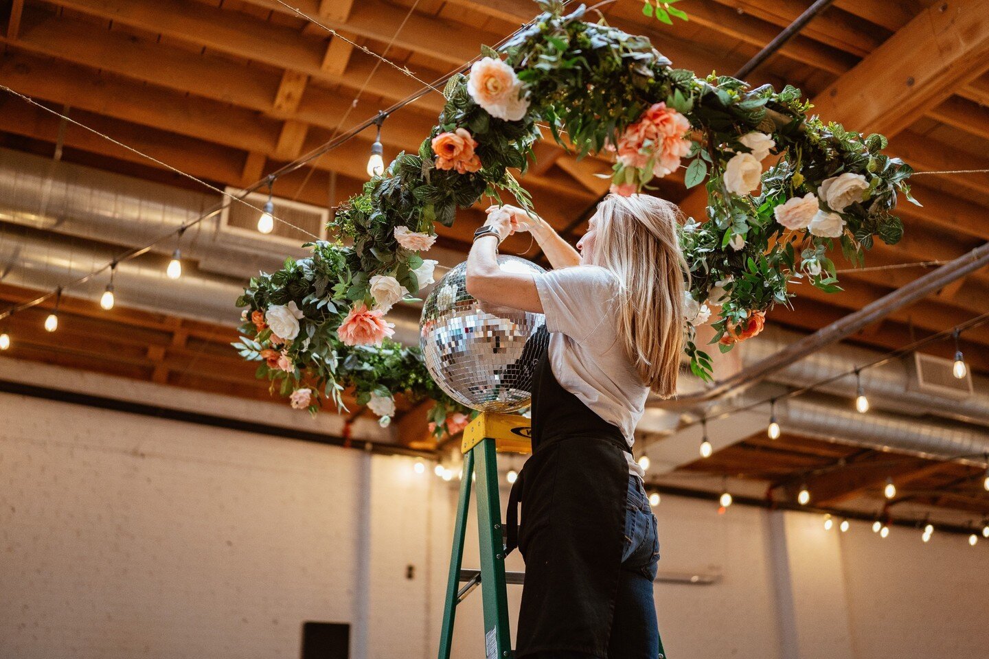 At Flintwood Floral, we offer full delivery and installation! 

Have a big vision? Want a ceiling installment? What about some disco balls? We've got you covered!
&bull;
&bull;
&bull;
&bull;
&bull;
#ceilingflowers #discoballs #flowerstagram #weddingd