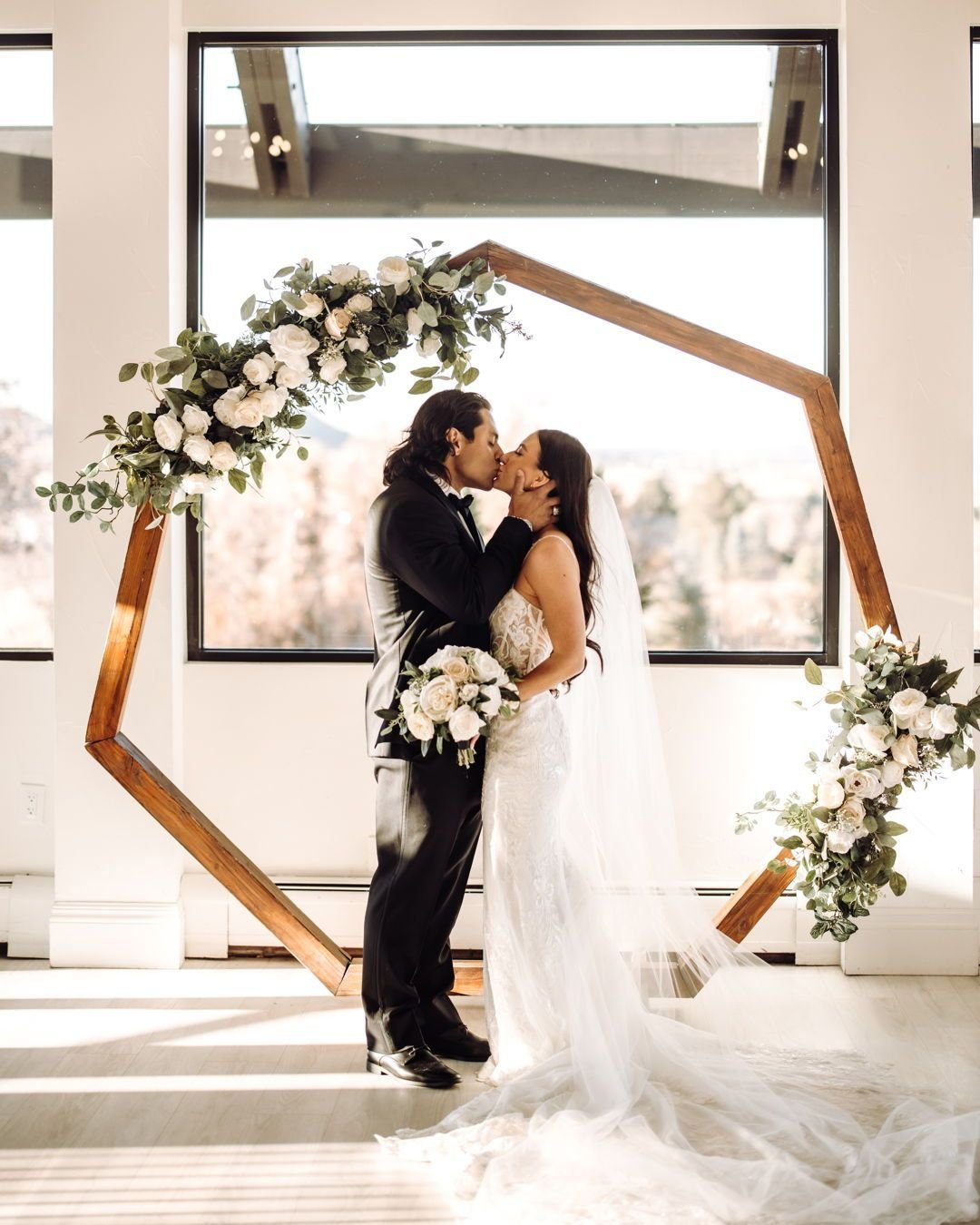 Turning the ceremony of your dreams into a reality is like painting a picture that captures your unique love story. It's about choosing the right color palette, the perfect blooms, and arranging them in a way that mirrors your vision!

What's your dr