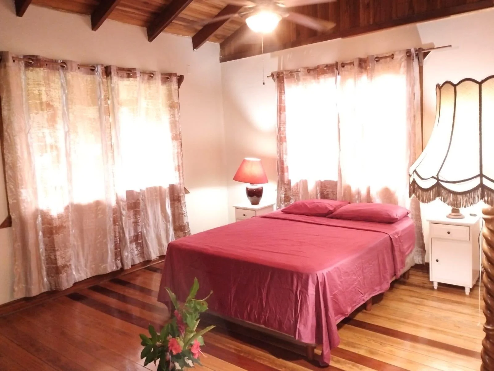 Upstairs Second Bedroom