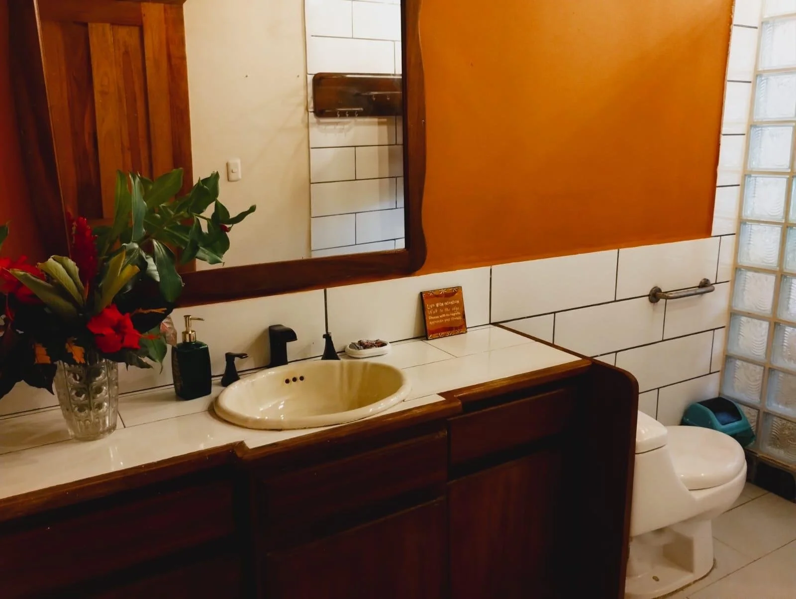 Master Bathroom Upstairs