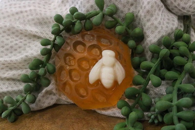 BiG Honeycomb Soap - Gold with White Bee.jpeg
