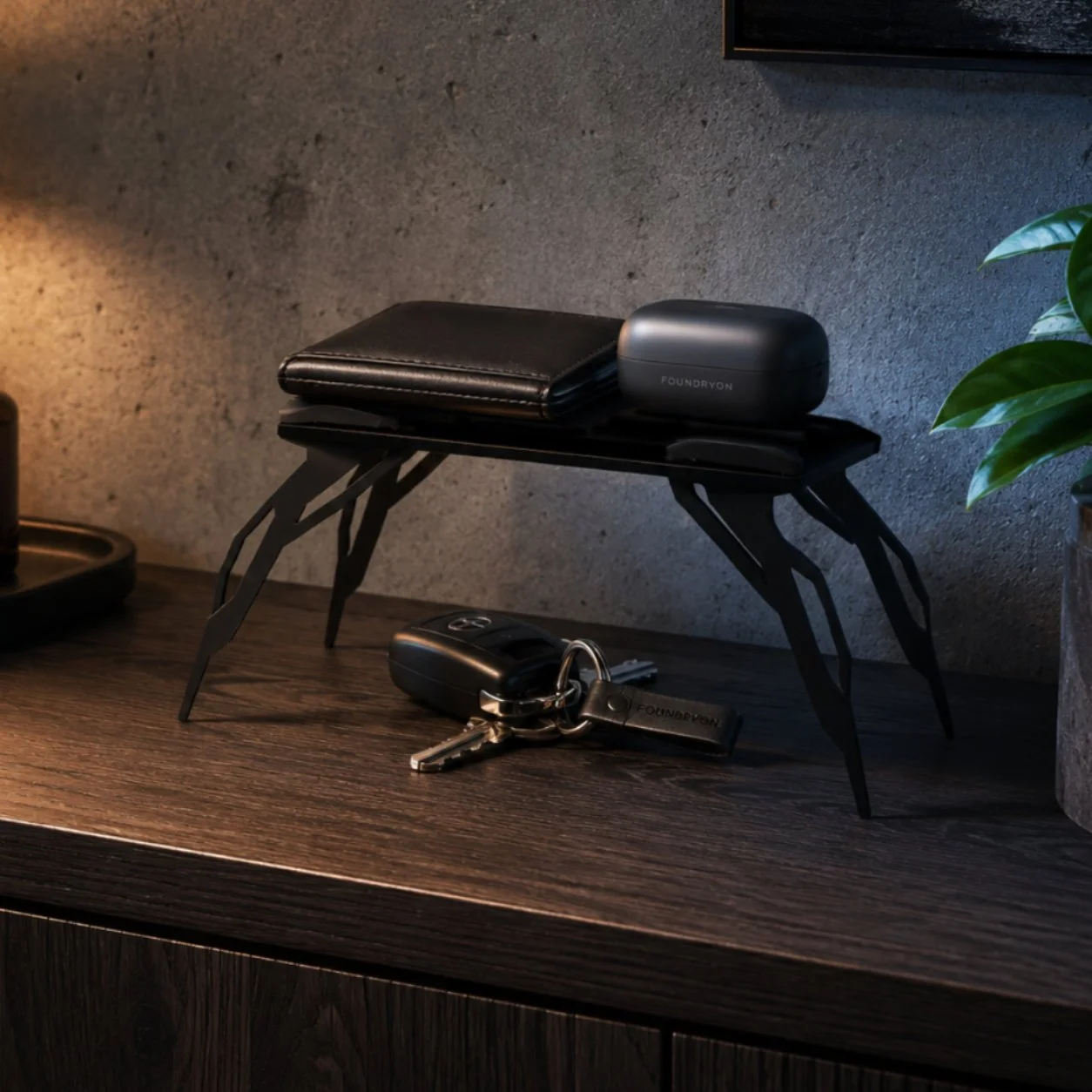 Foundryon Home Base M – Designobjekt für Schlüssel und Alltagsgegenstände