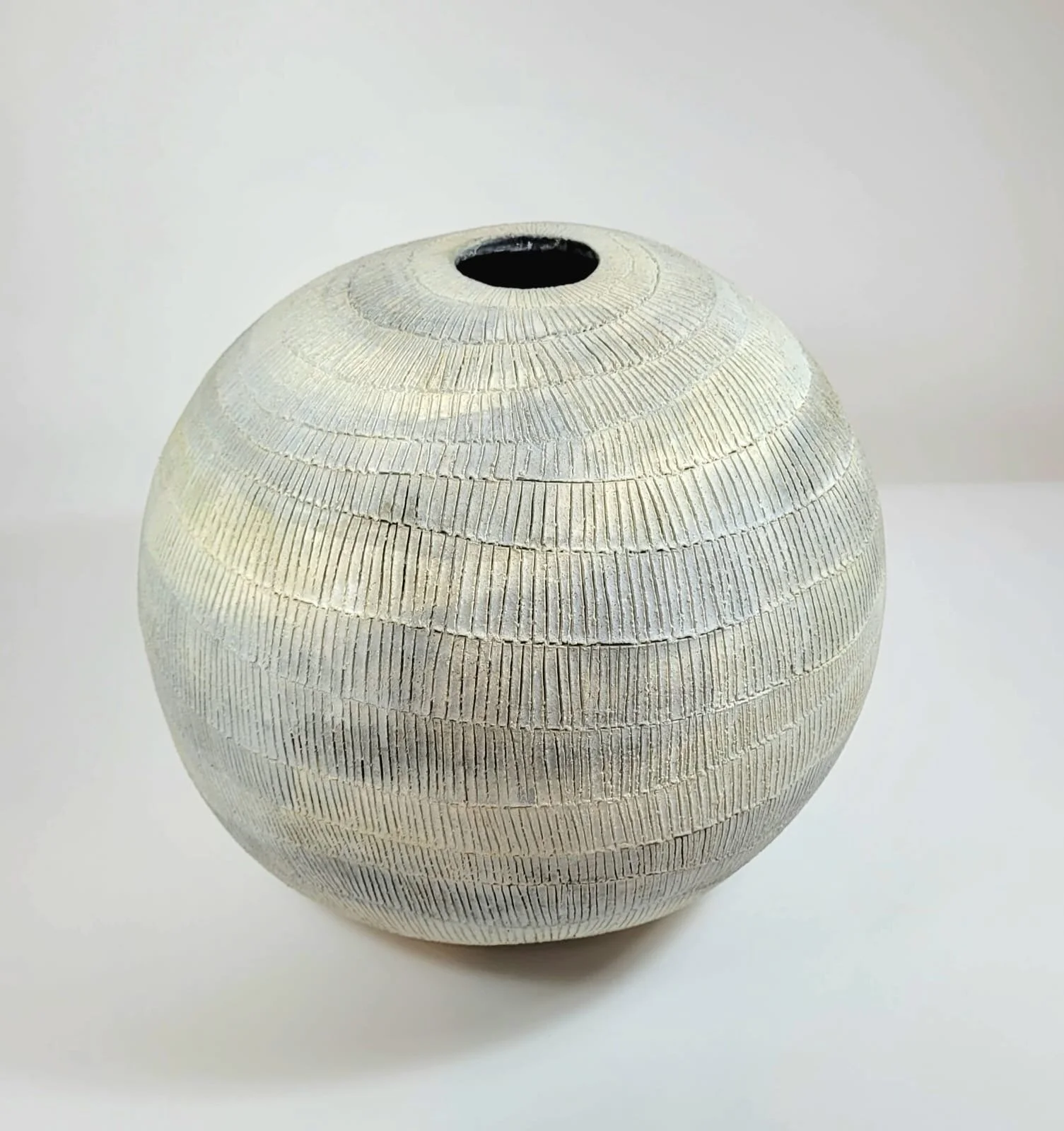 Concentric Lines                    