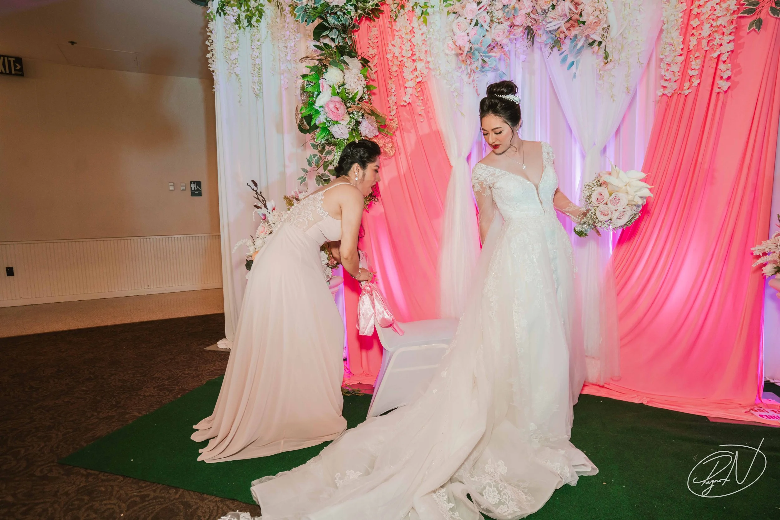 Guest Entrance-99.jpg