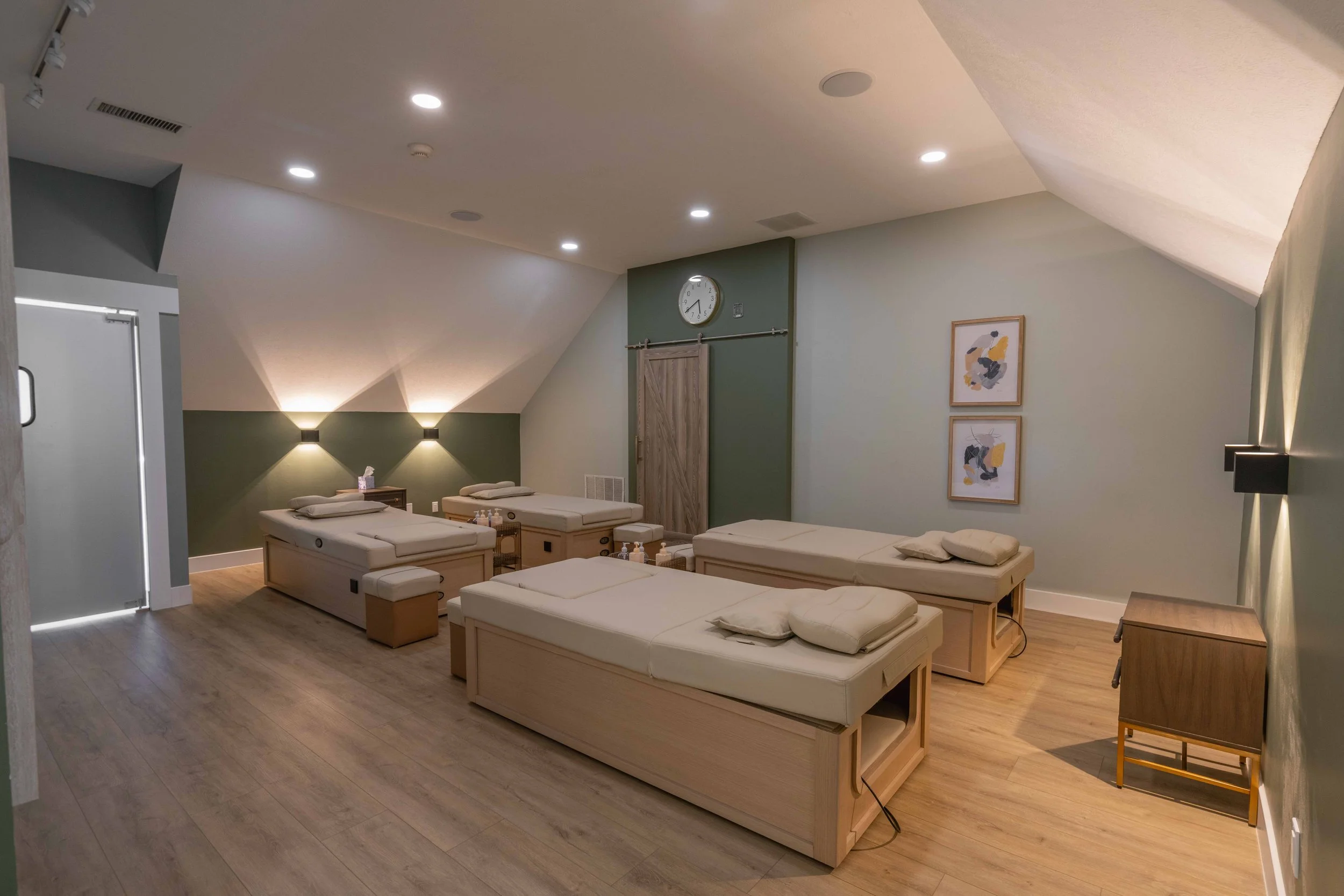 Celeste Interior-23.jpg