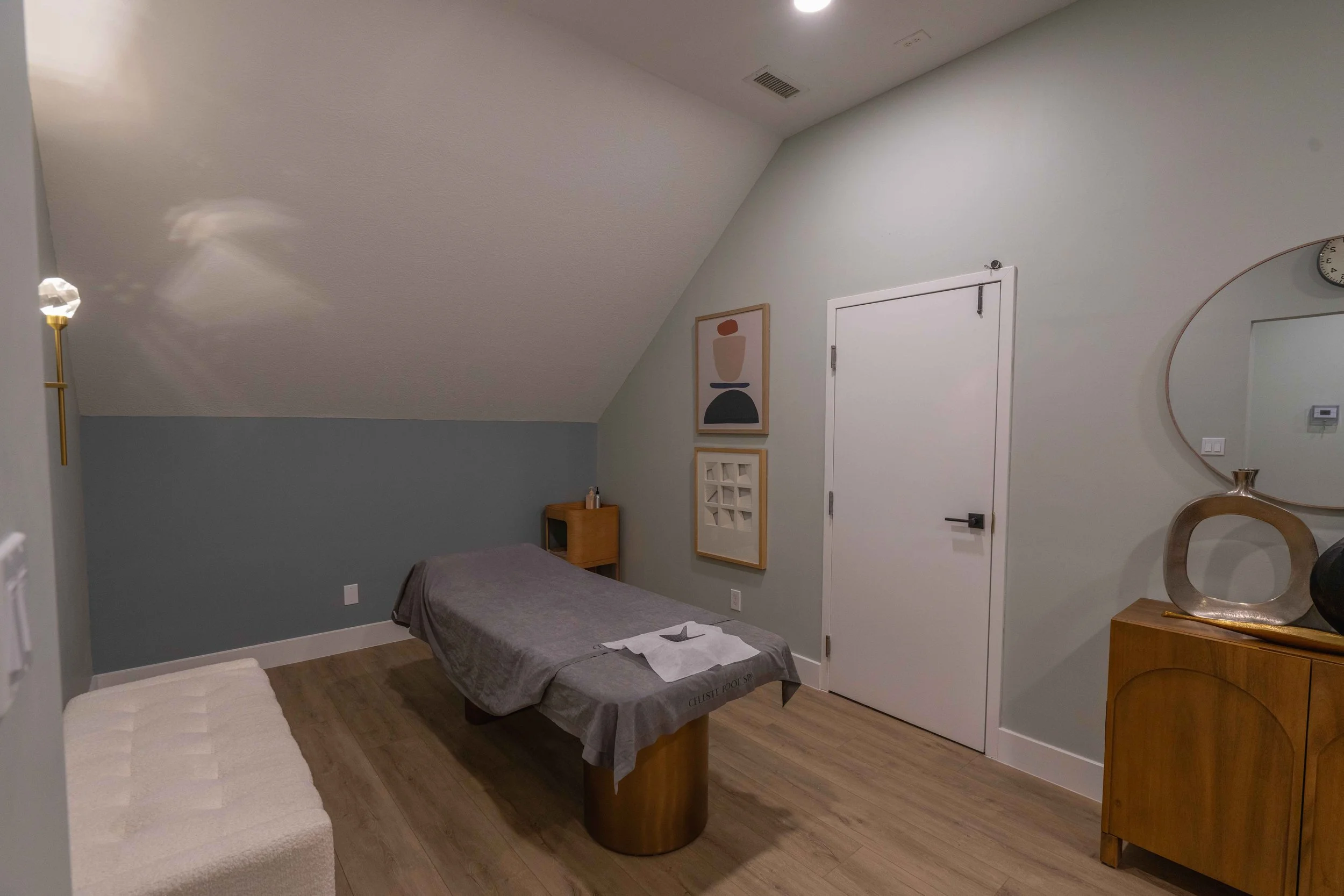 Celeste Interior-17.jpg