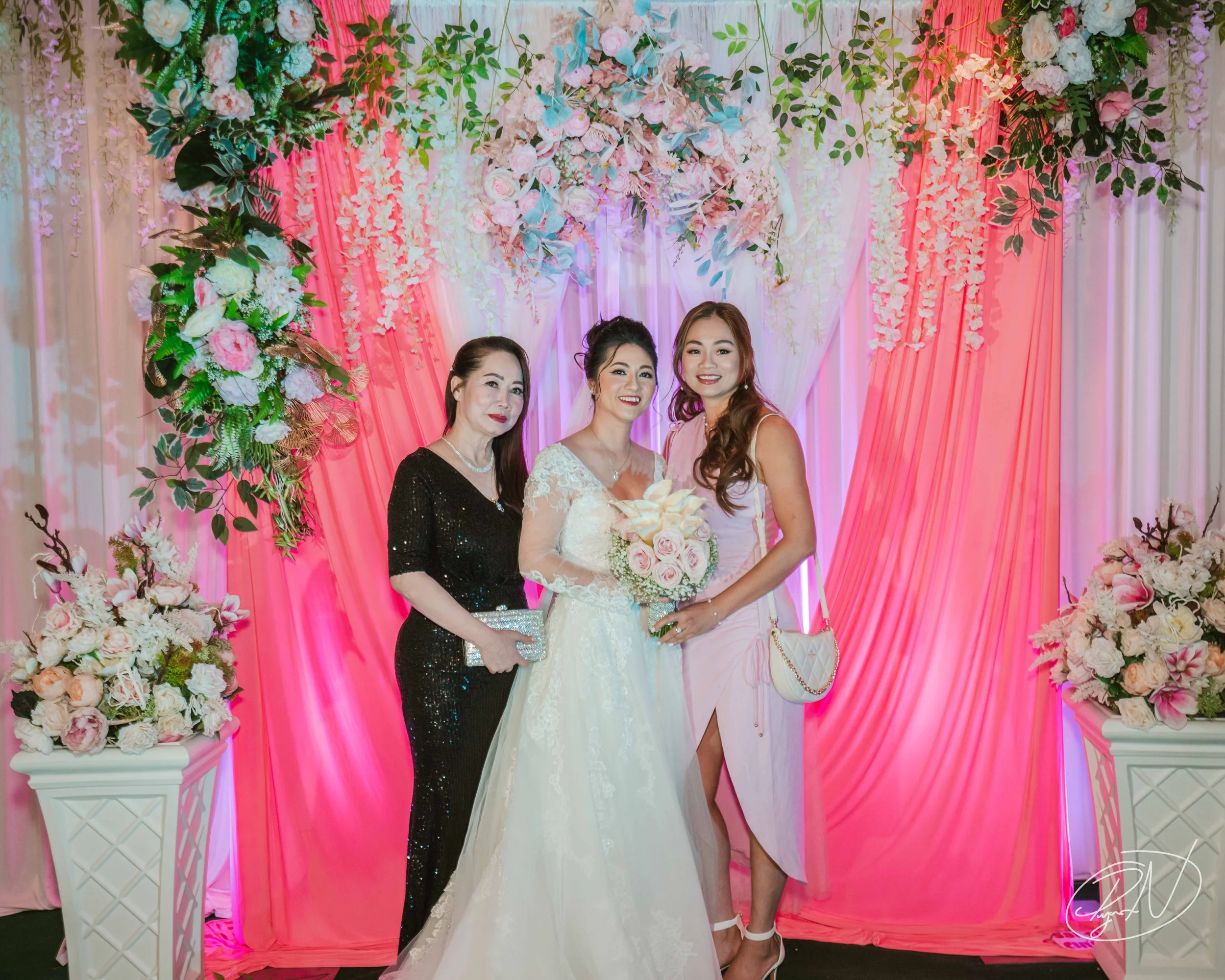Guest Entrance-96.jpg