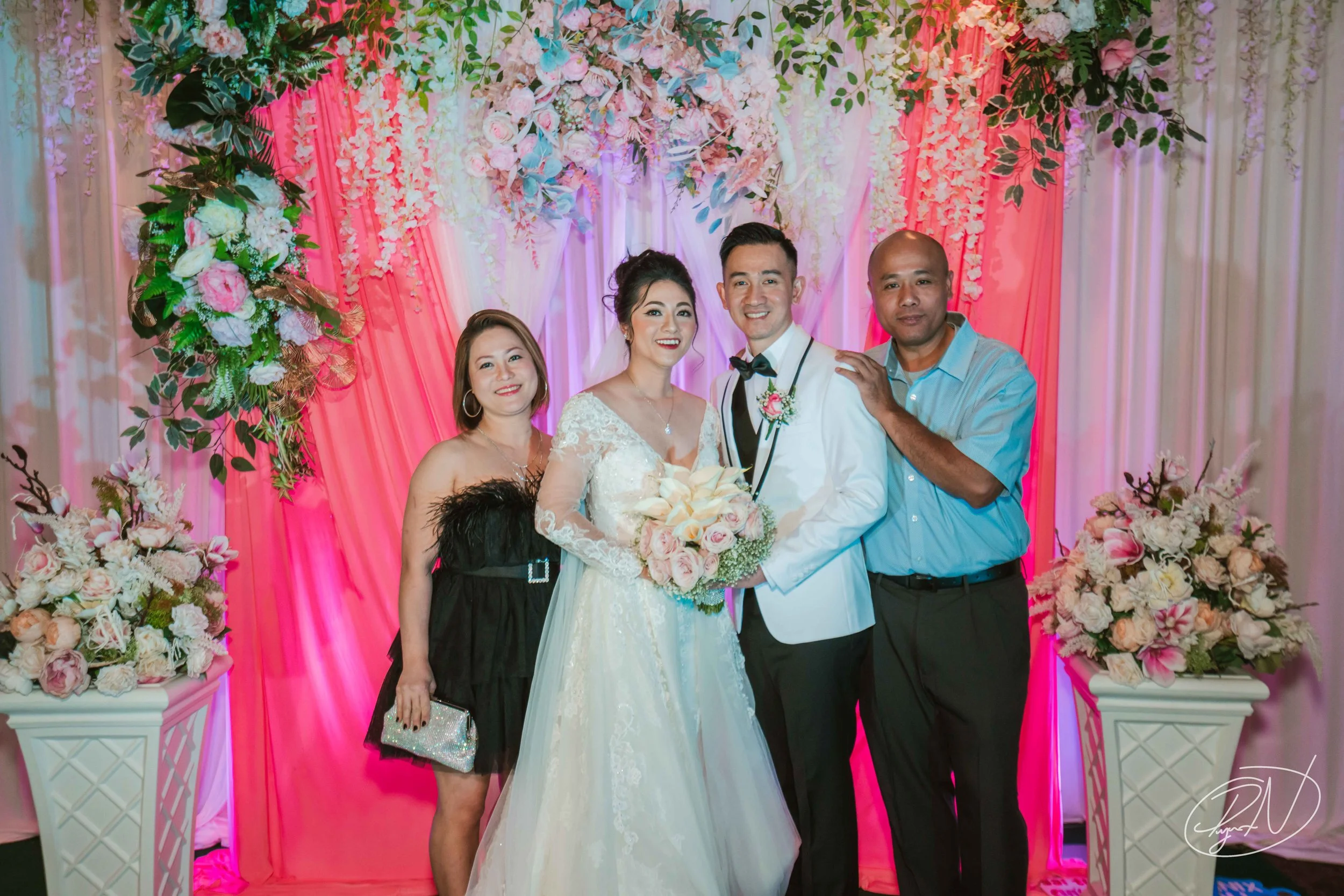 Guest Entrance-100.jpg