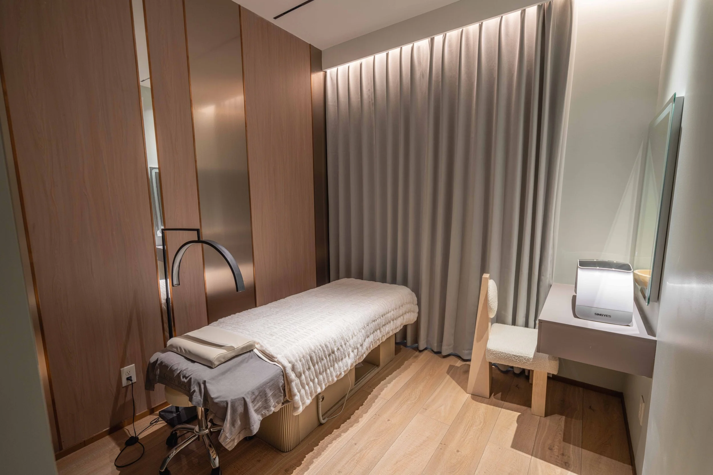 Celeste Interior-43.jpg