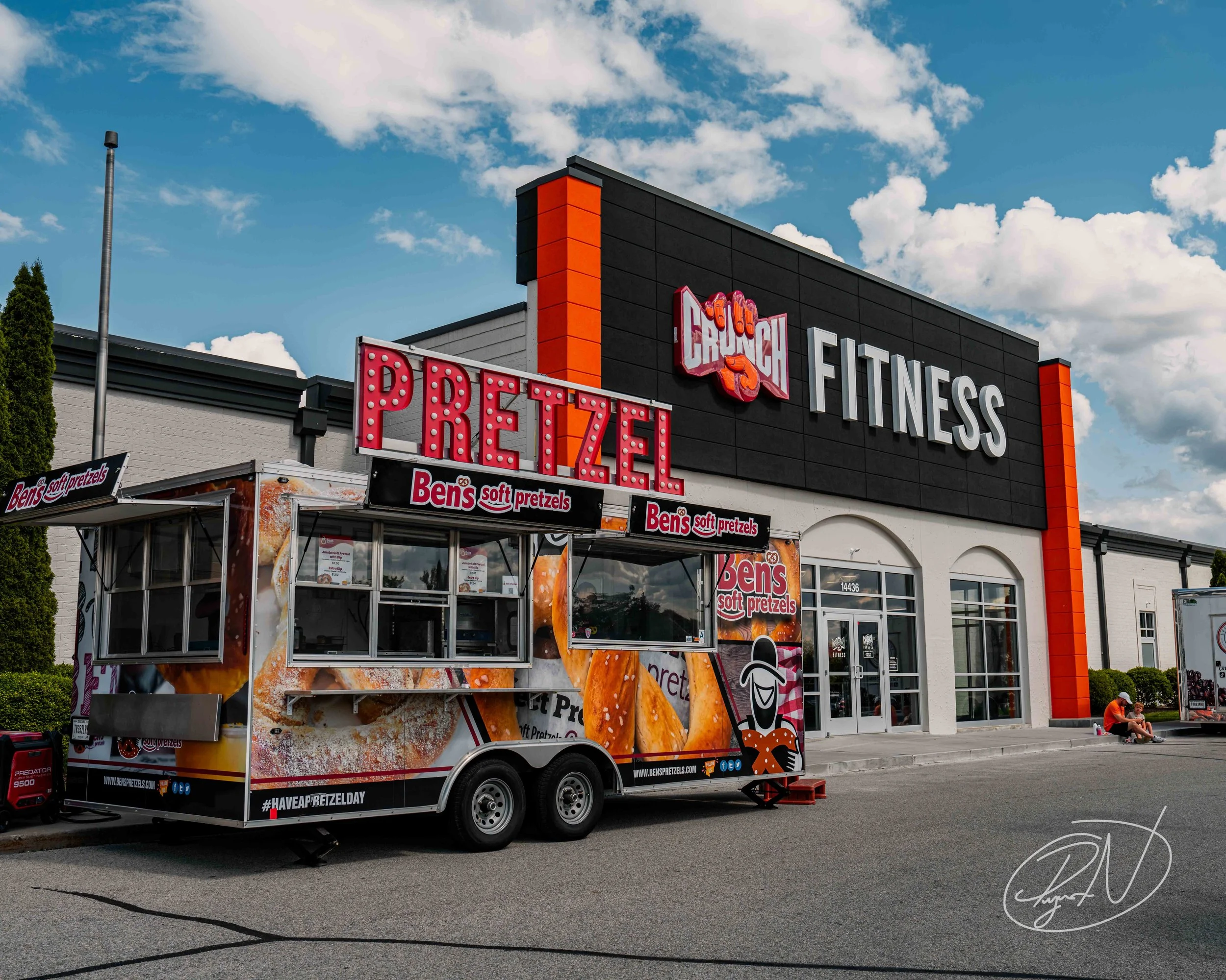 Crunch Fitness-19.jpg