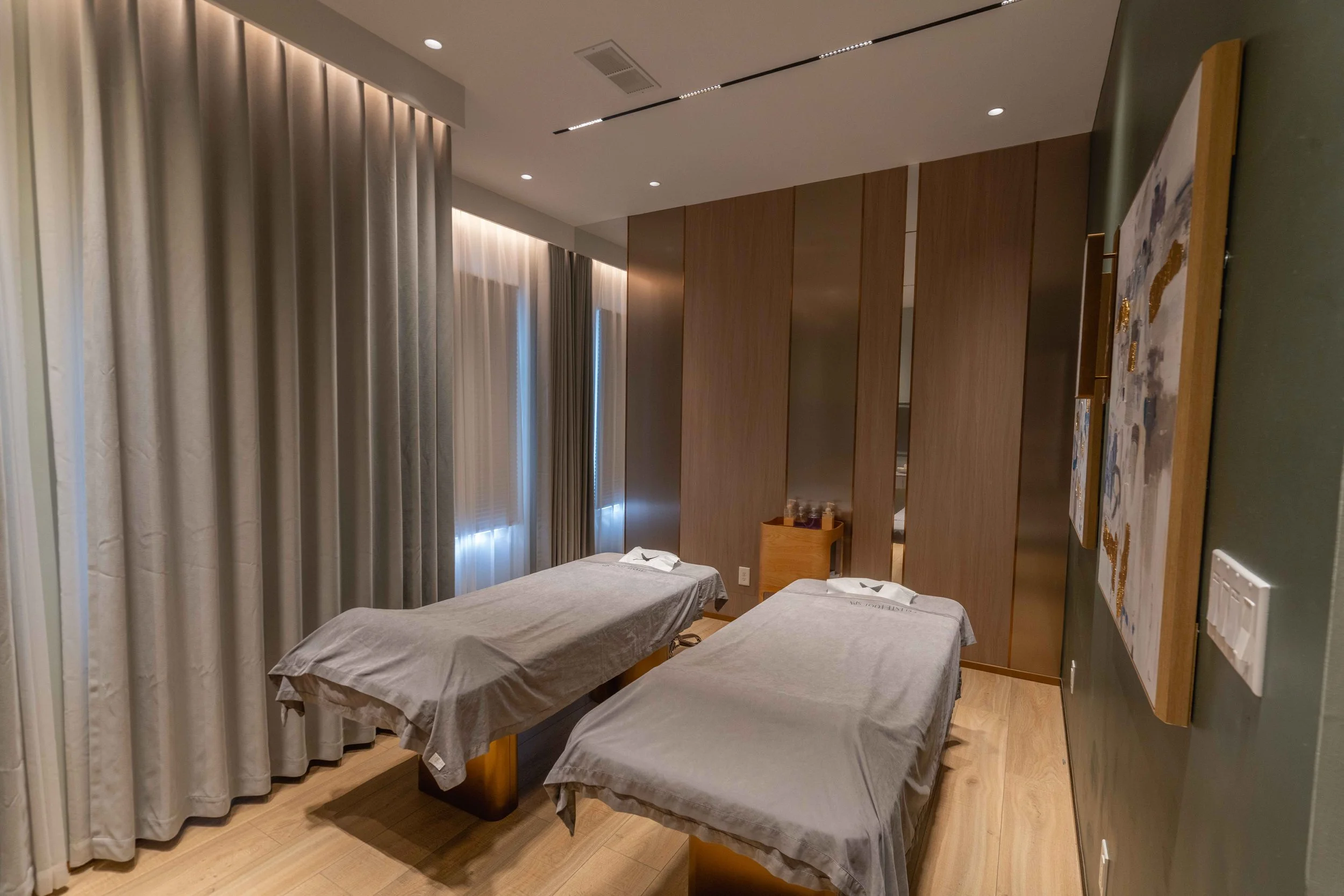 Celeste Interior-8.jpg