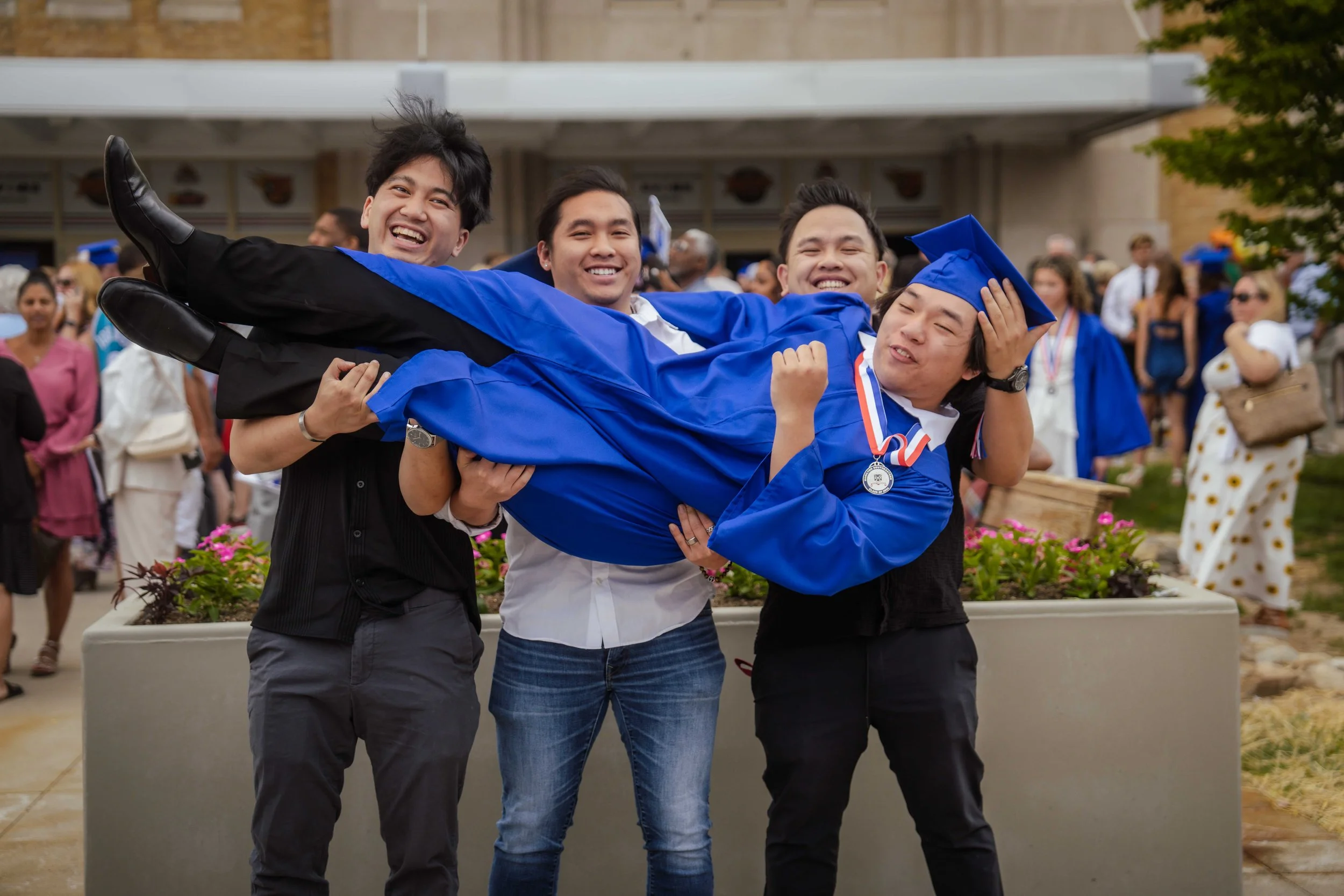 Rayshawn.Graduation-10.jpg