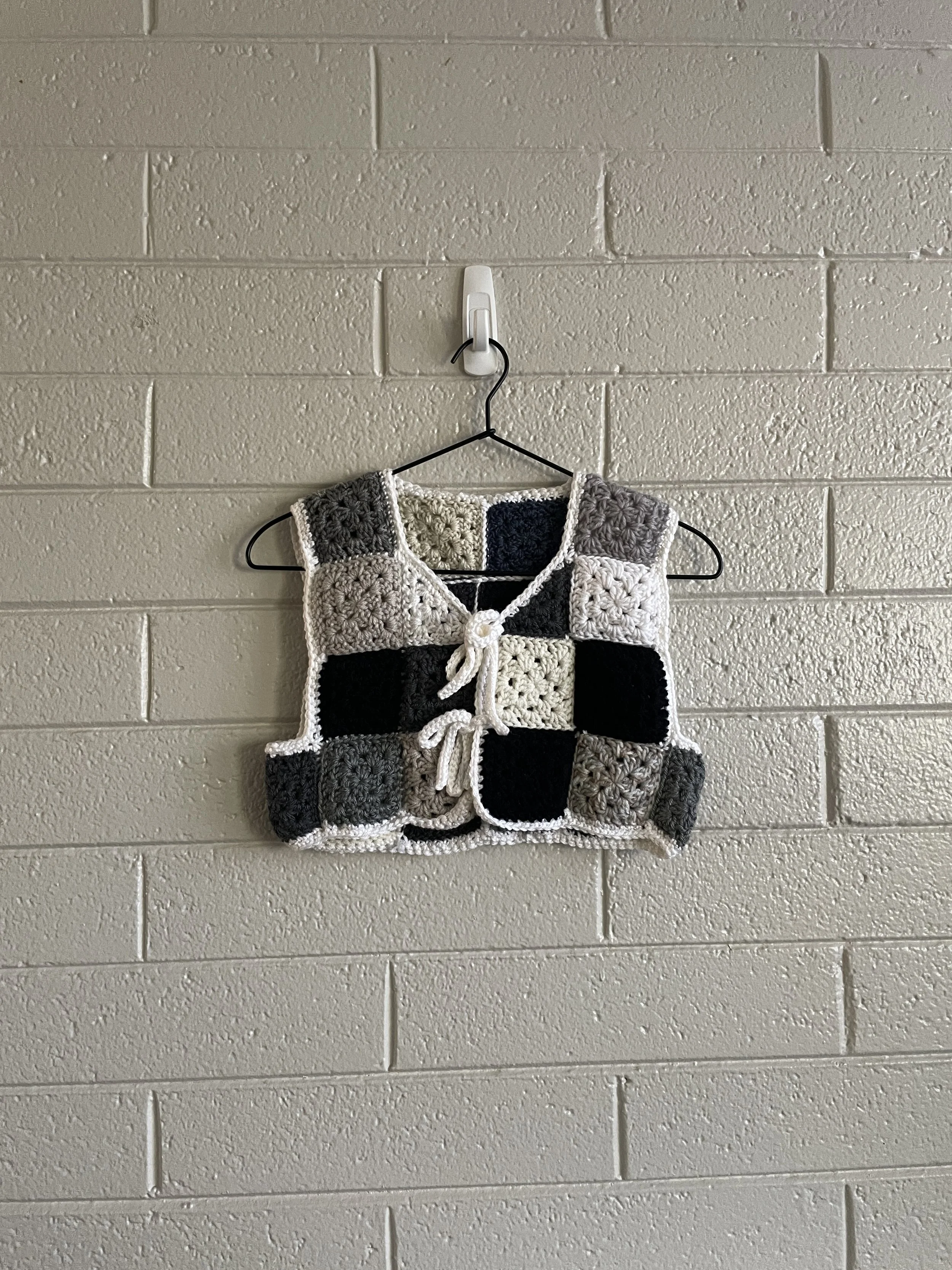 Pixel Valley Vest Size S