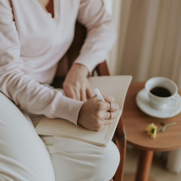 How to Pause and Reflect Beyond the Daily Overwhelm of Motherhood