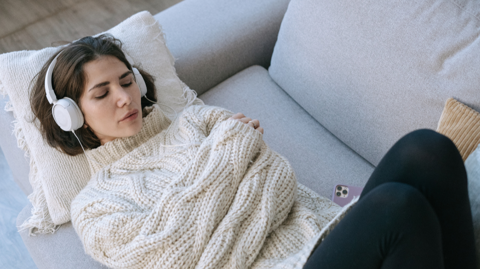 woman taking a break to limit sensory overload